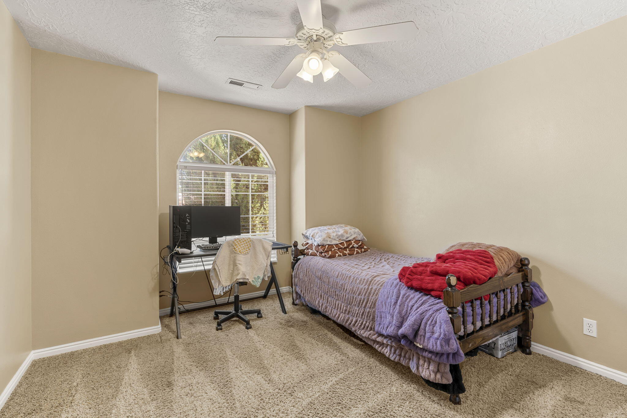 DISCOVERY - Residential