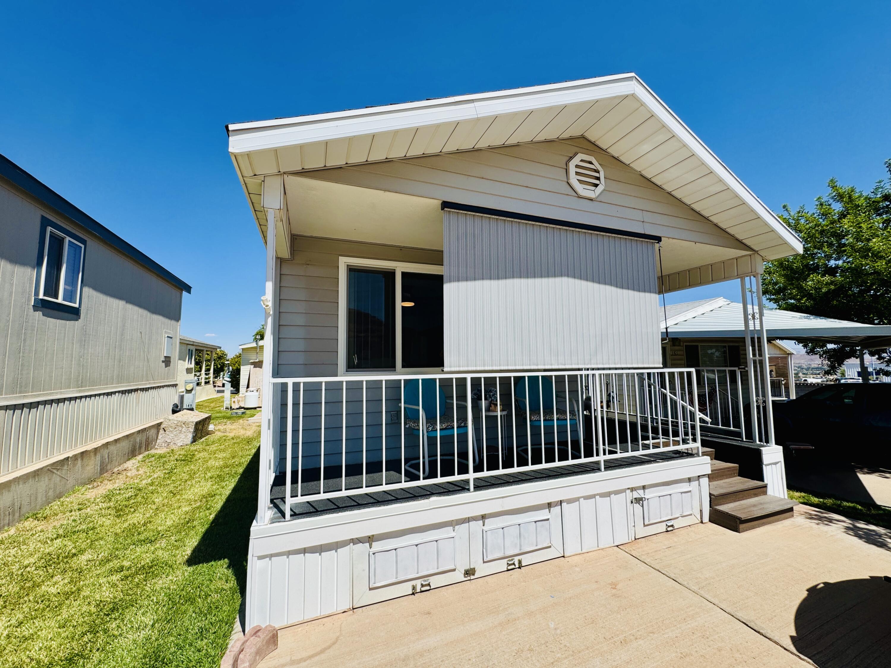 CANYON BREEZE RV RESORT - Residential
