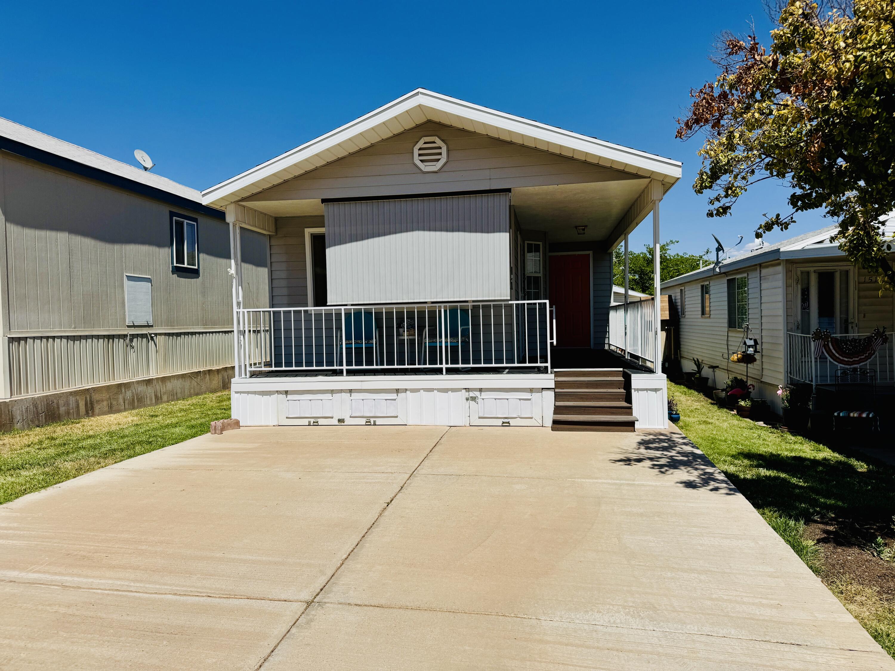 CANYON BREEZE RV RESORT - Residential