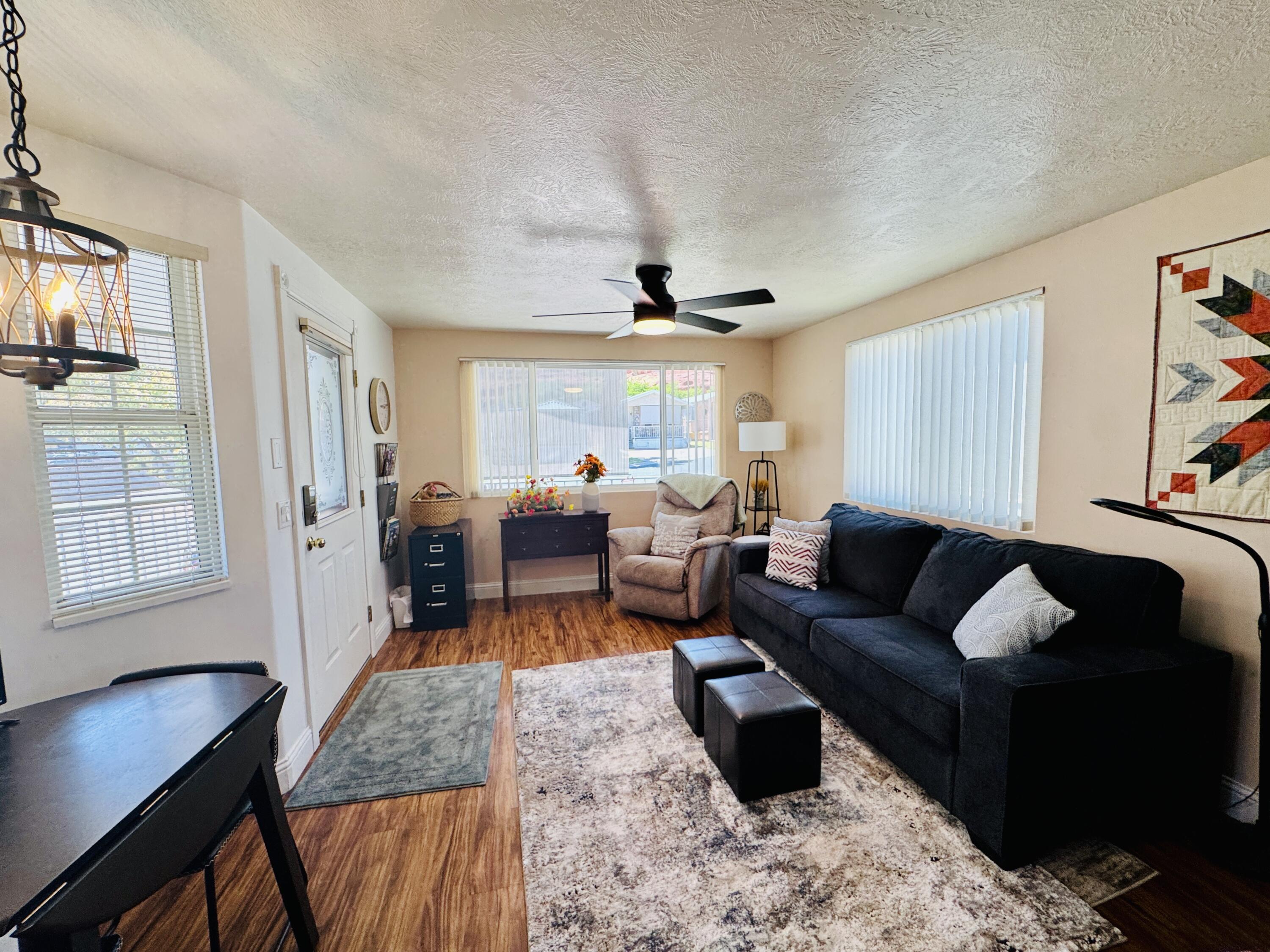 CANYON BREEZE RV RESORT - Residential