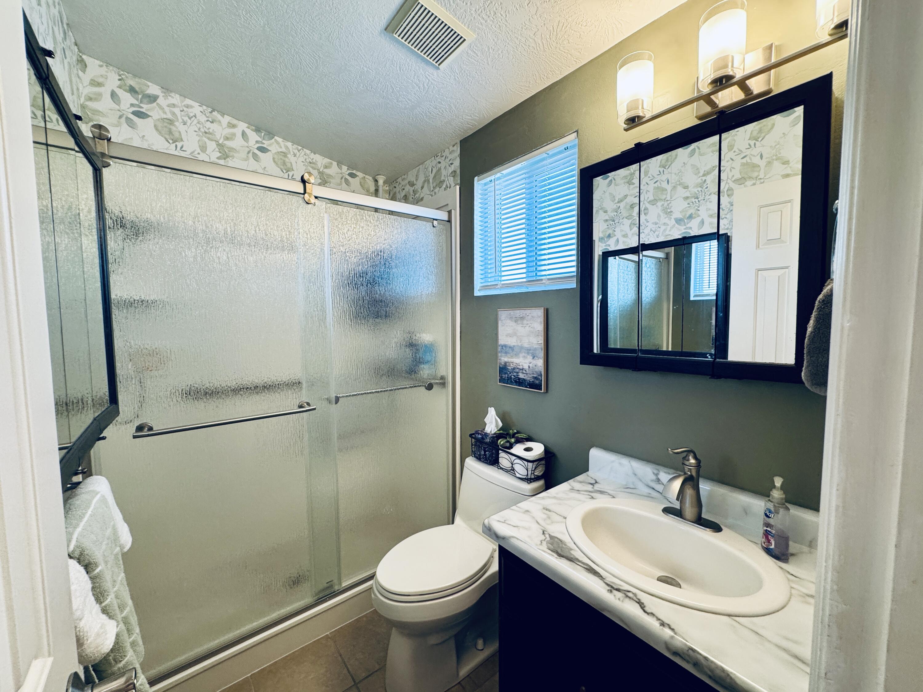CANYON BREEZE RV RESORT - Residential