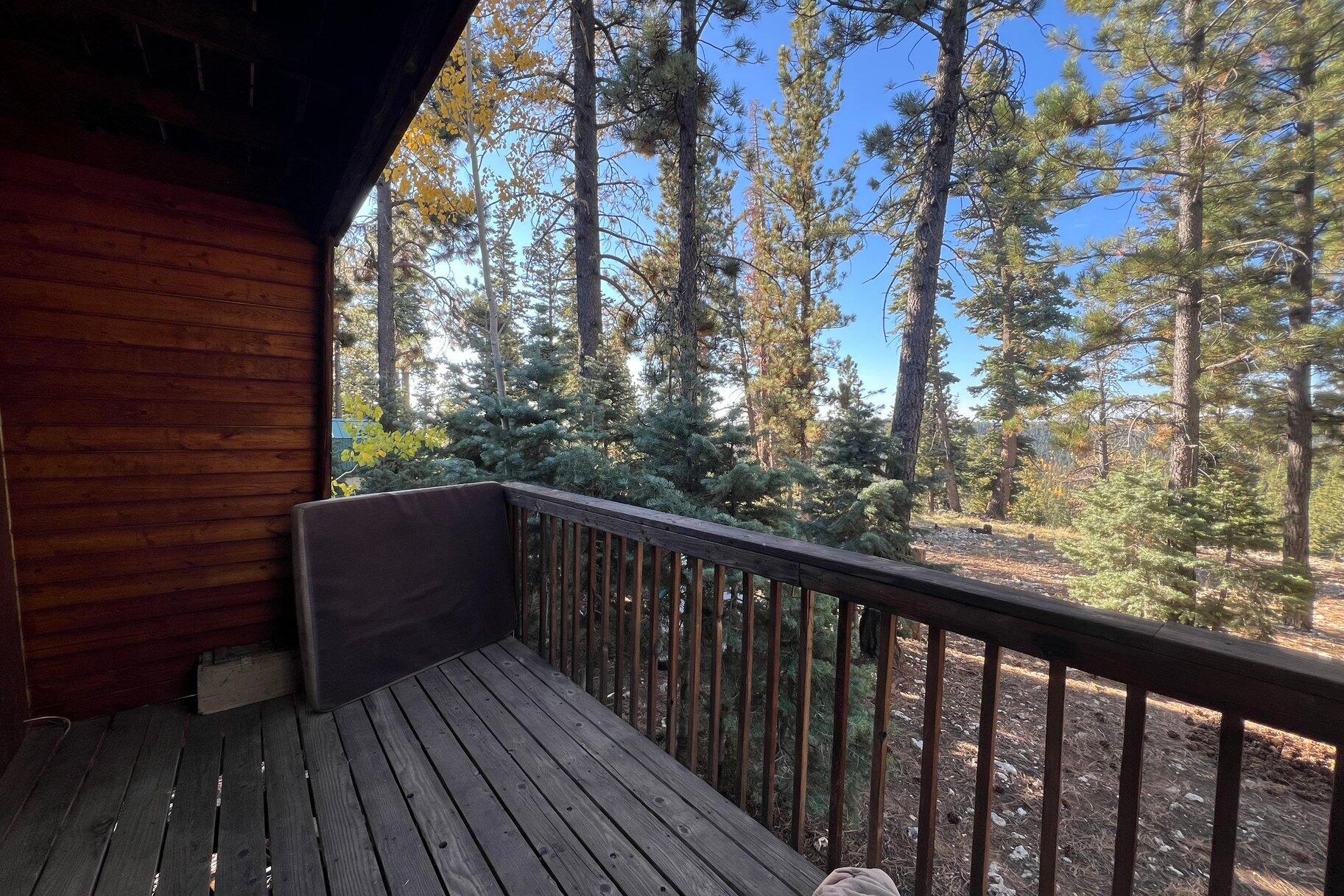 MOUNTAIN VIEW ESTATES - Residential