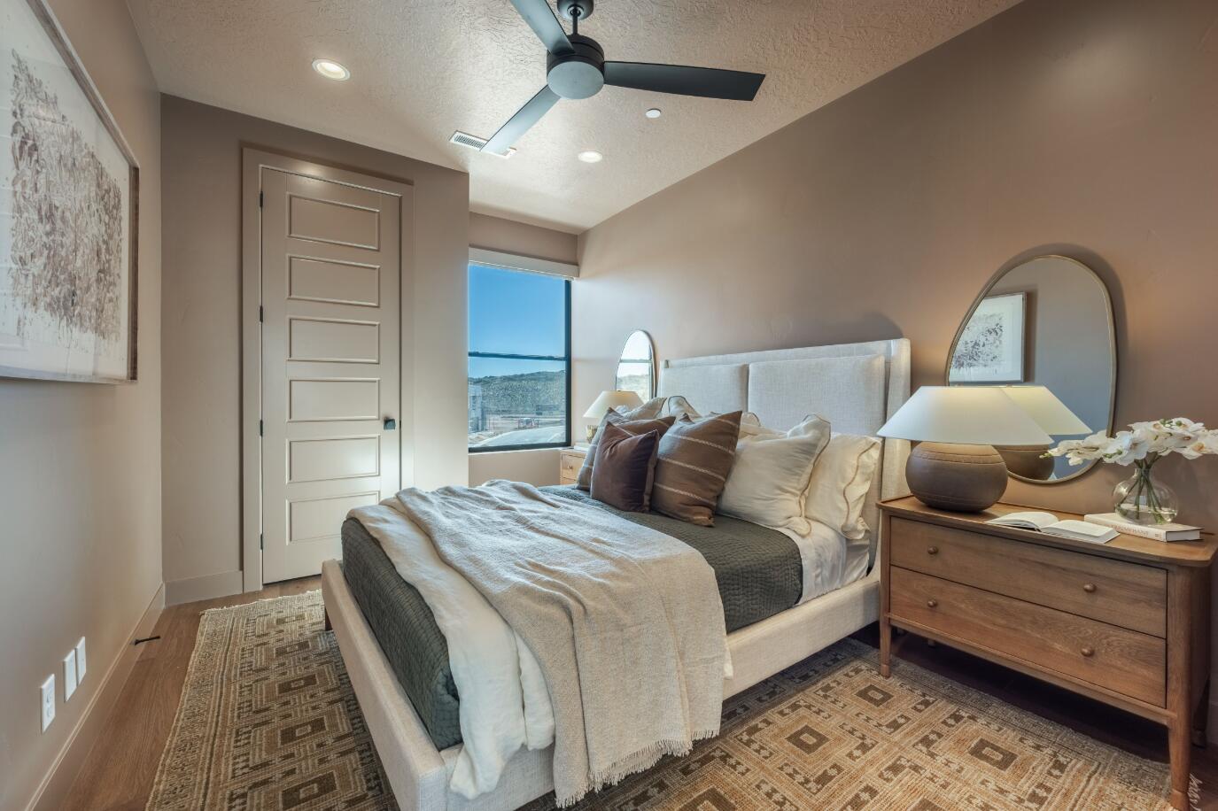 ISLAND AT CORAL CANYON - Residential