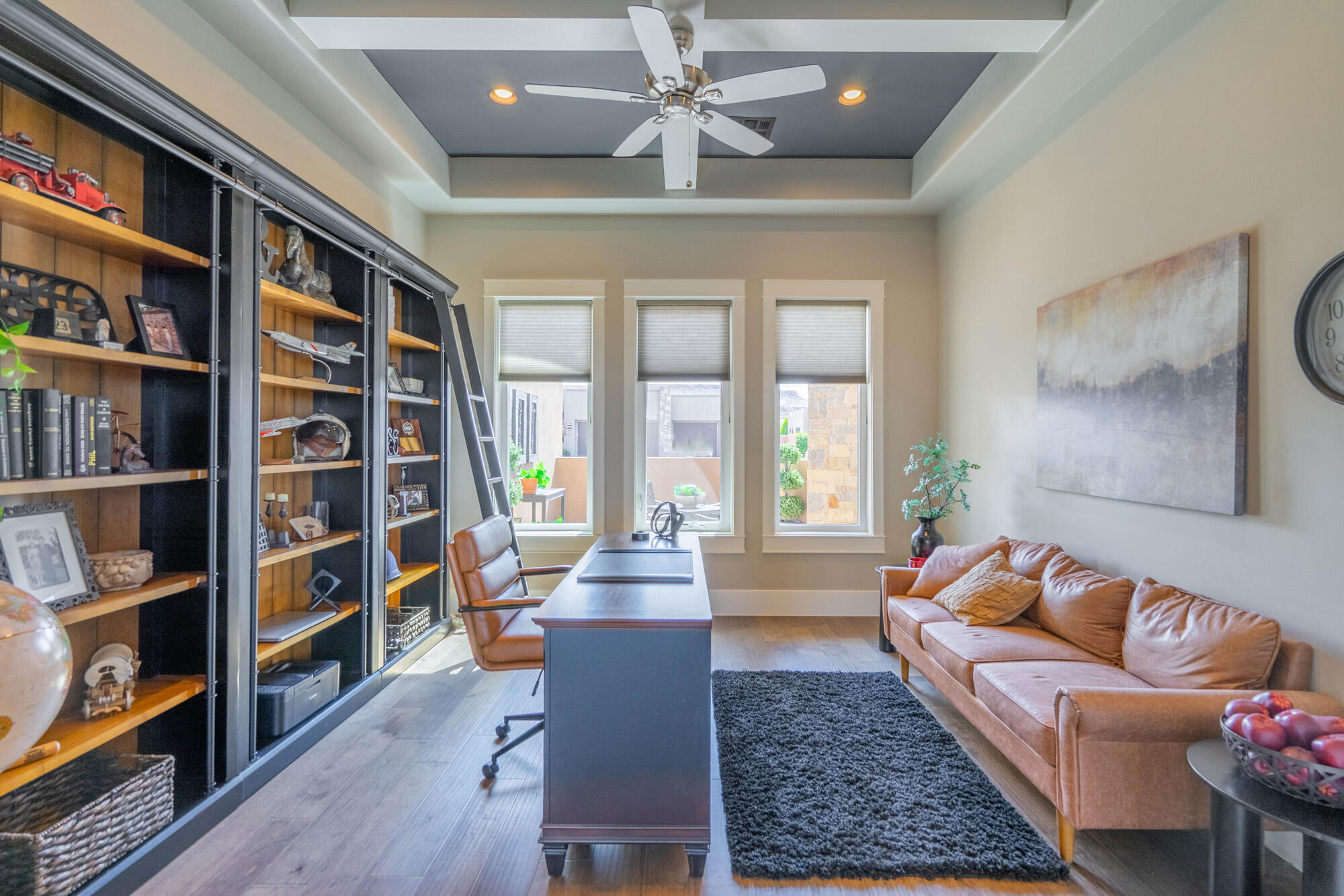 LEDGES OF SG HIDDEN PINYON - Residential