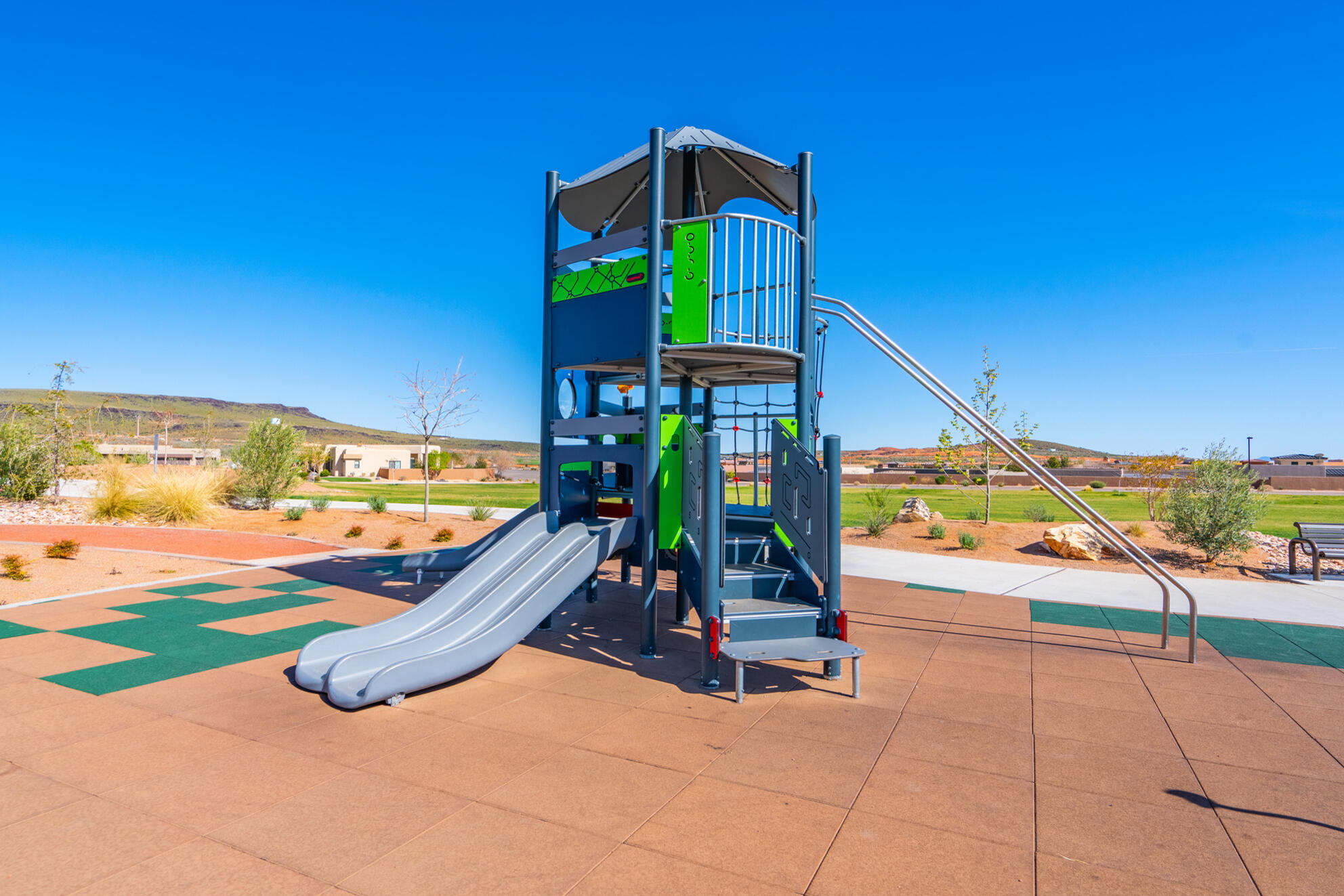 LEDGES OF SG HIDDEN PINYON - Residential
