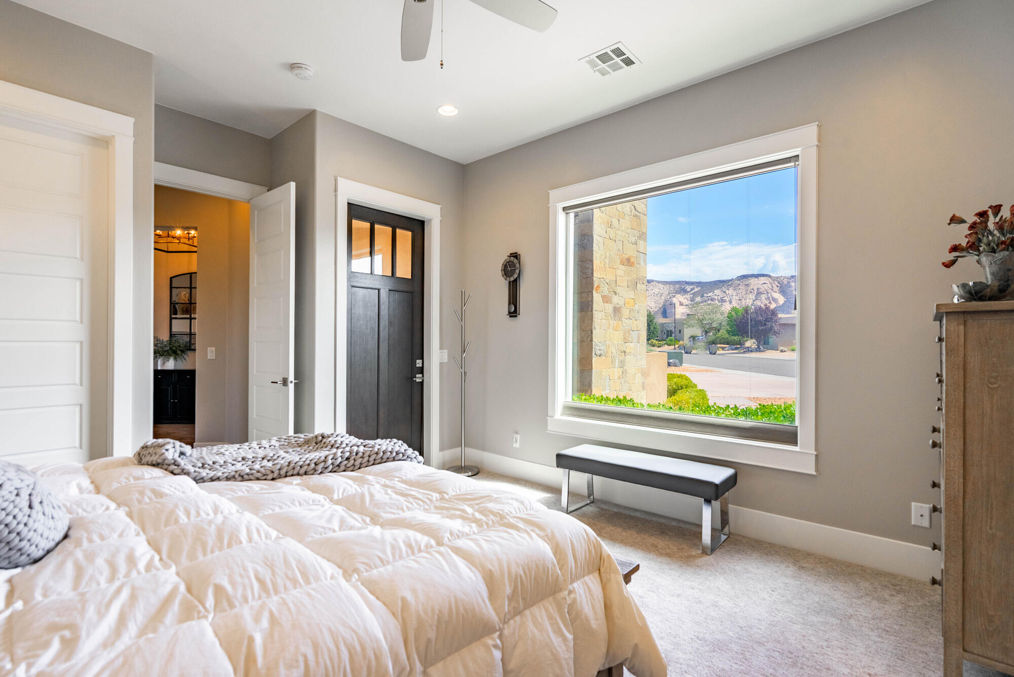 LEDGES OF SG HIDDEN PINYON - Residential