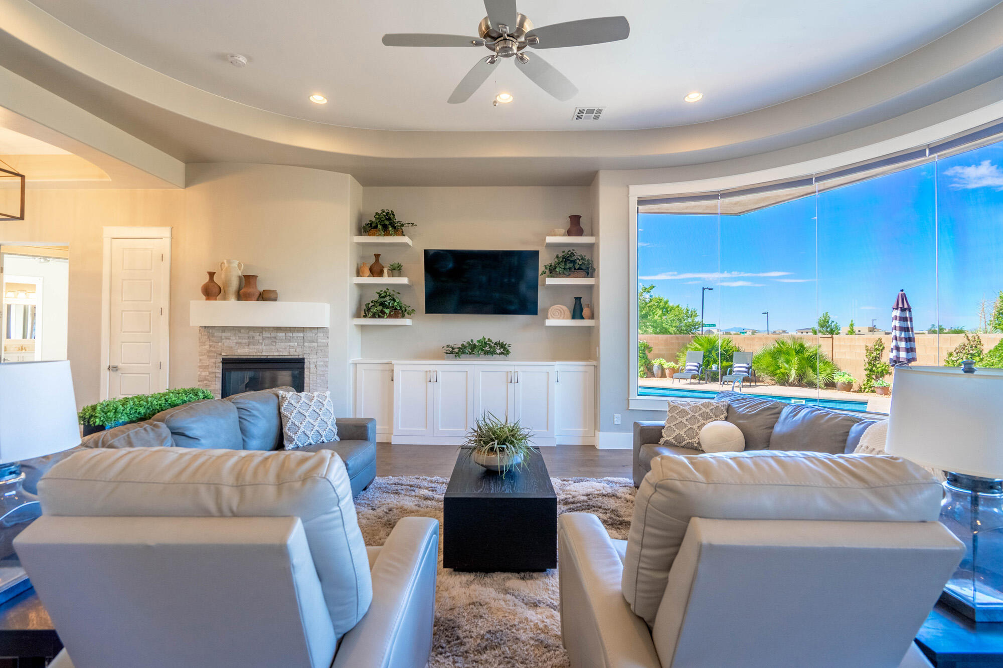 LEDGES OF SG HIDDEN PINYON - Residential