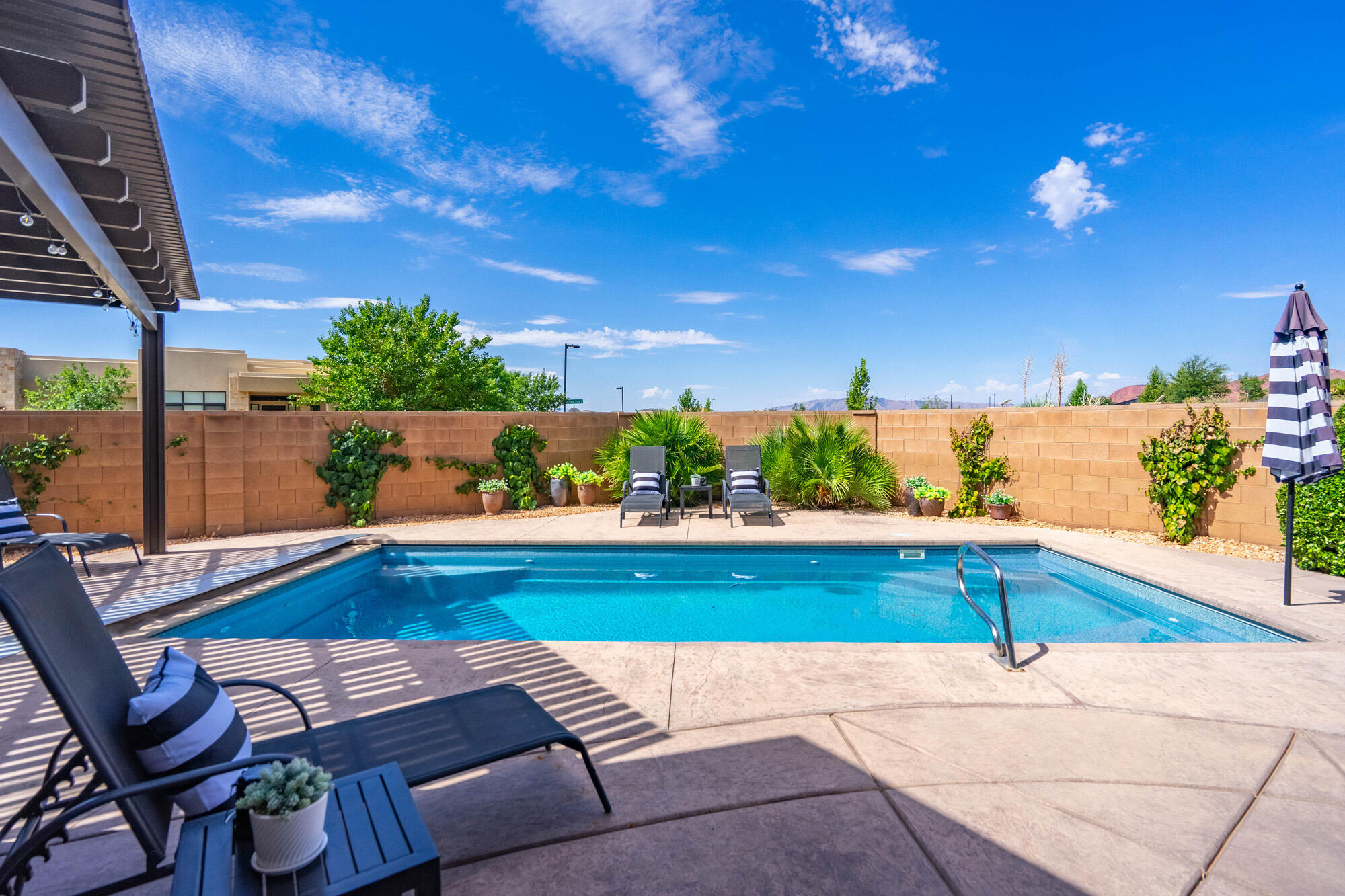 LEDGES OF SG HIDDEN PINYON - Residential