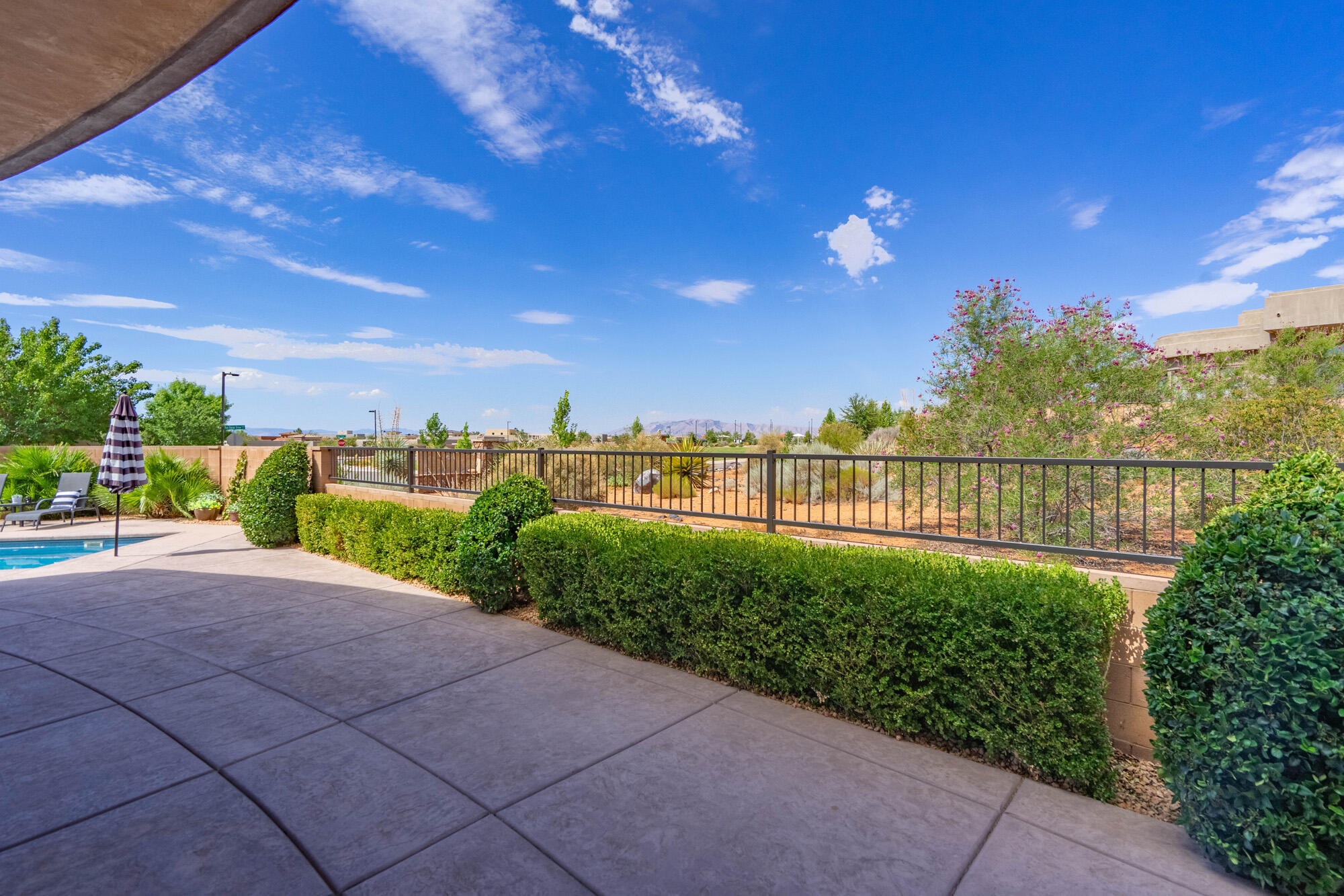 LEDGES OF SG HIDDEN PINYON - Residential