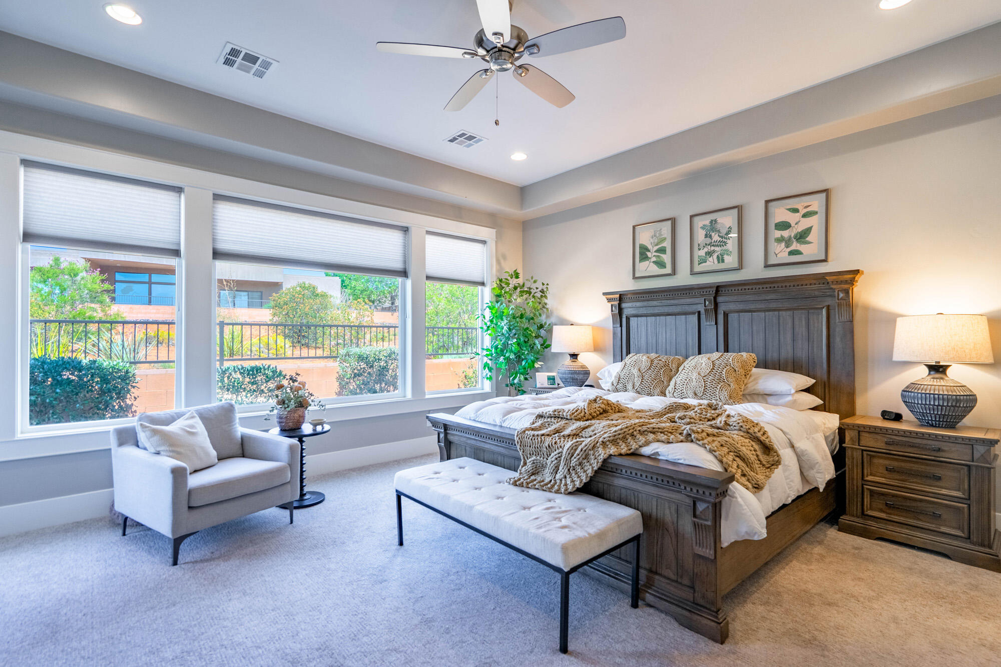 LEDGES OF SG HIDDEN PINYON - Residential