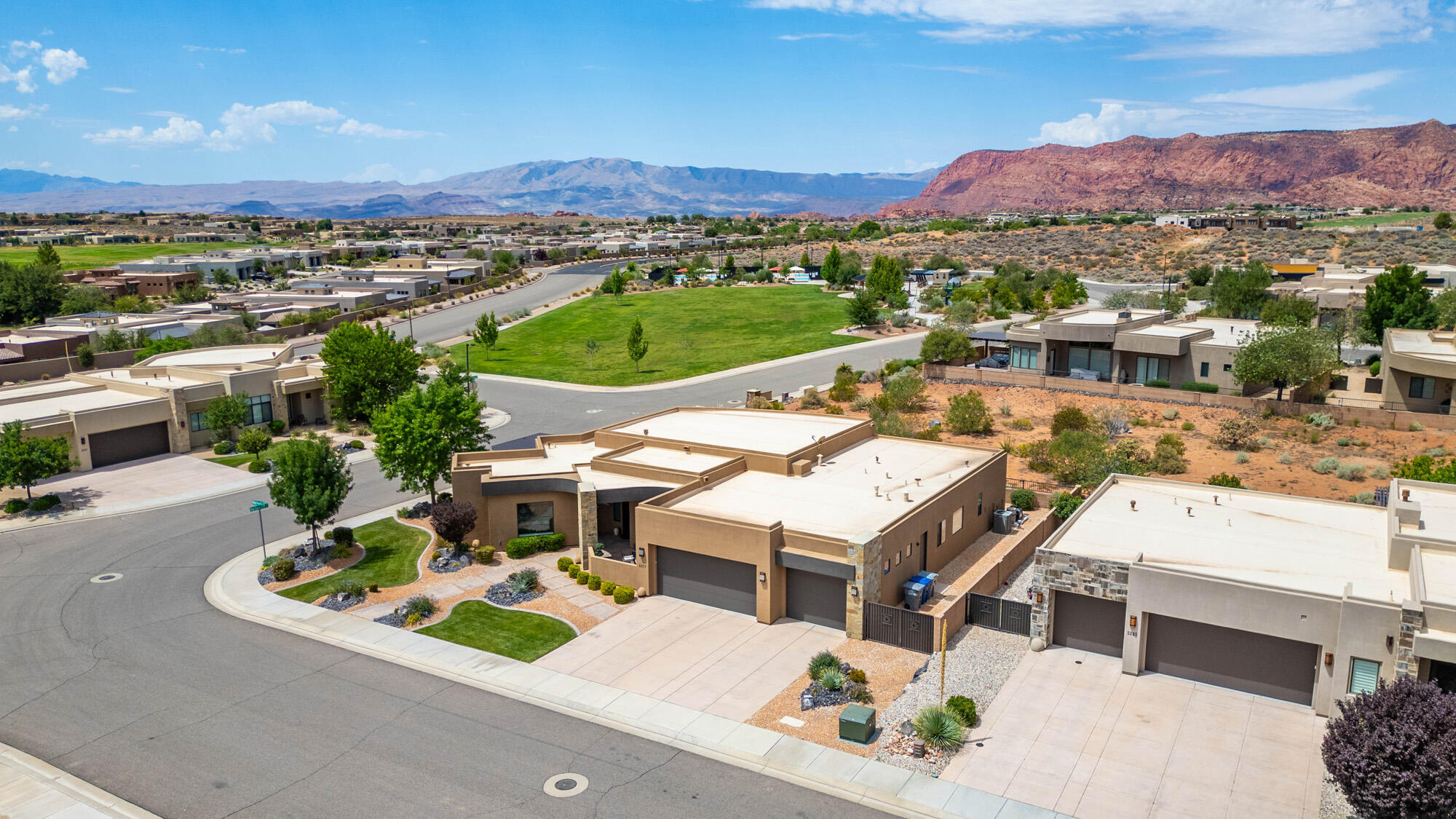 LEDGES OF SG HIDDEN PINYON - Residential