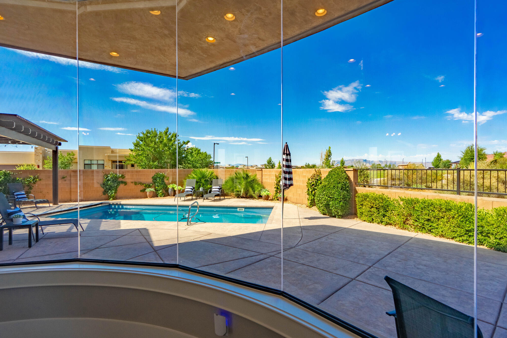 LEDGES OF SG HIDDEN PINYON - Residential