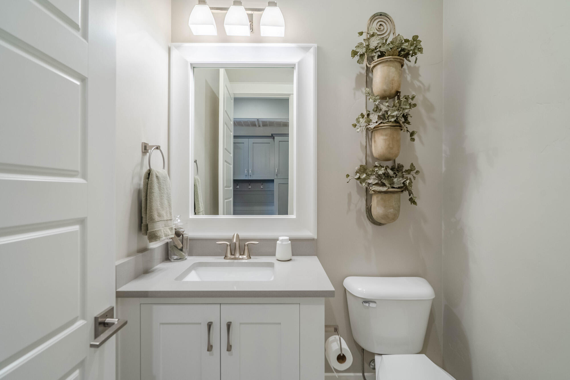 LEDGES OF SG HIDDEN PINYON - Residential
