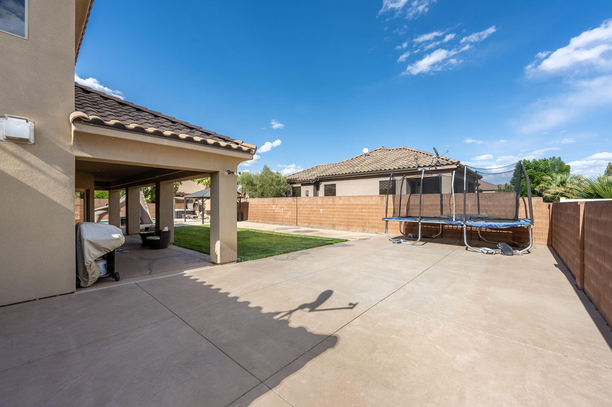 JEDORA ESTATES - Residential