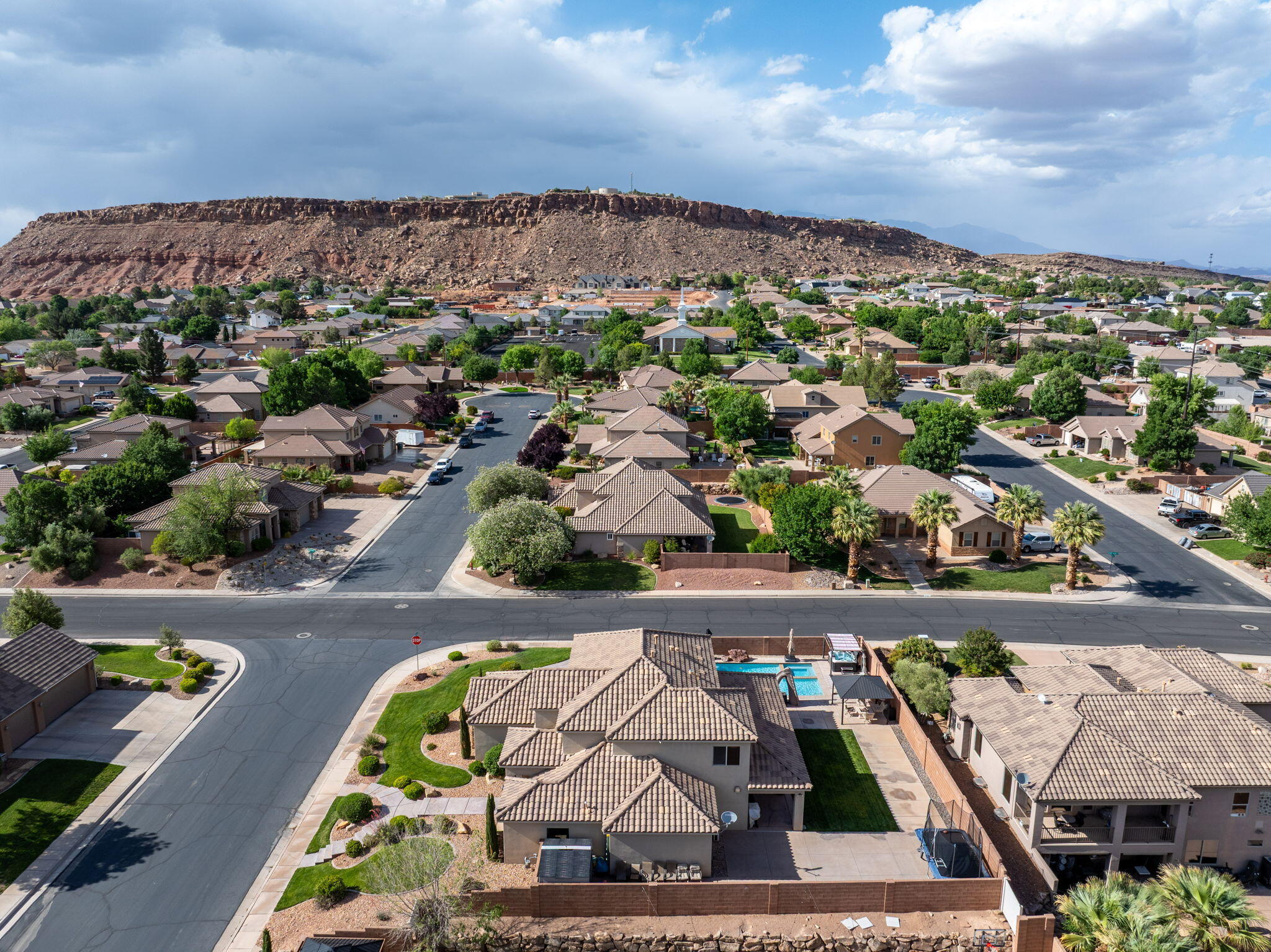 JEDORA ESTATES - Residential