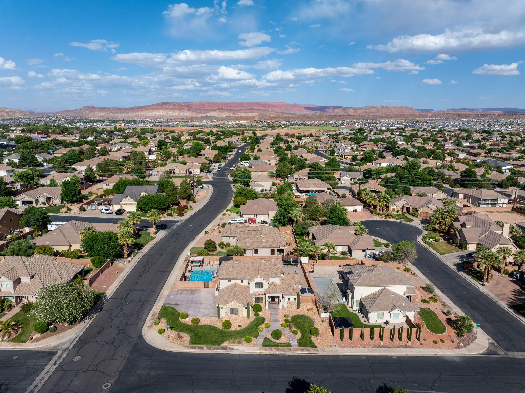 JEDORA ESTATES - Residential