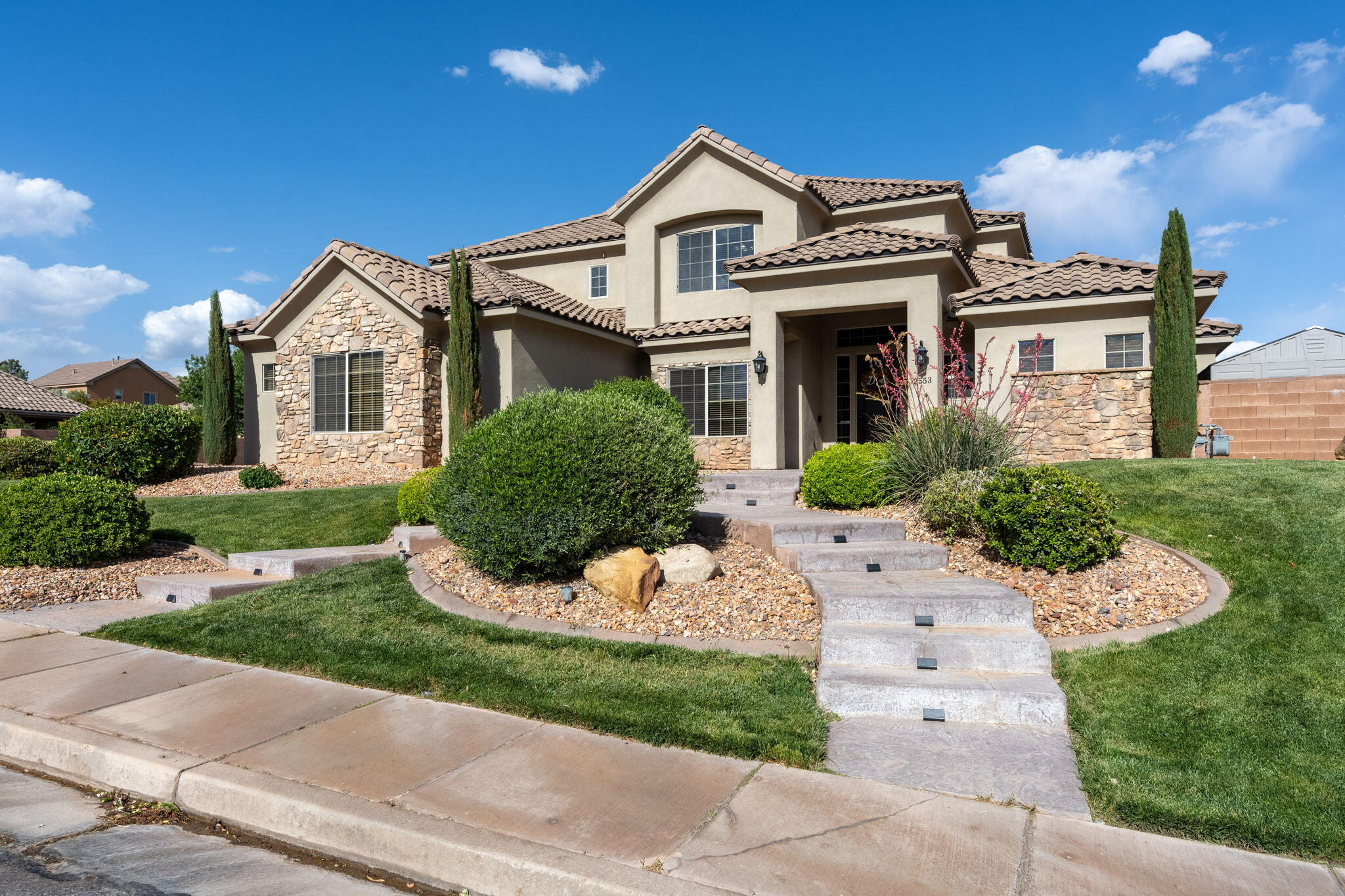 JEDORA ESTATES - Residential