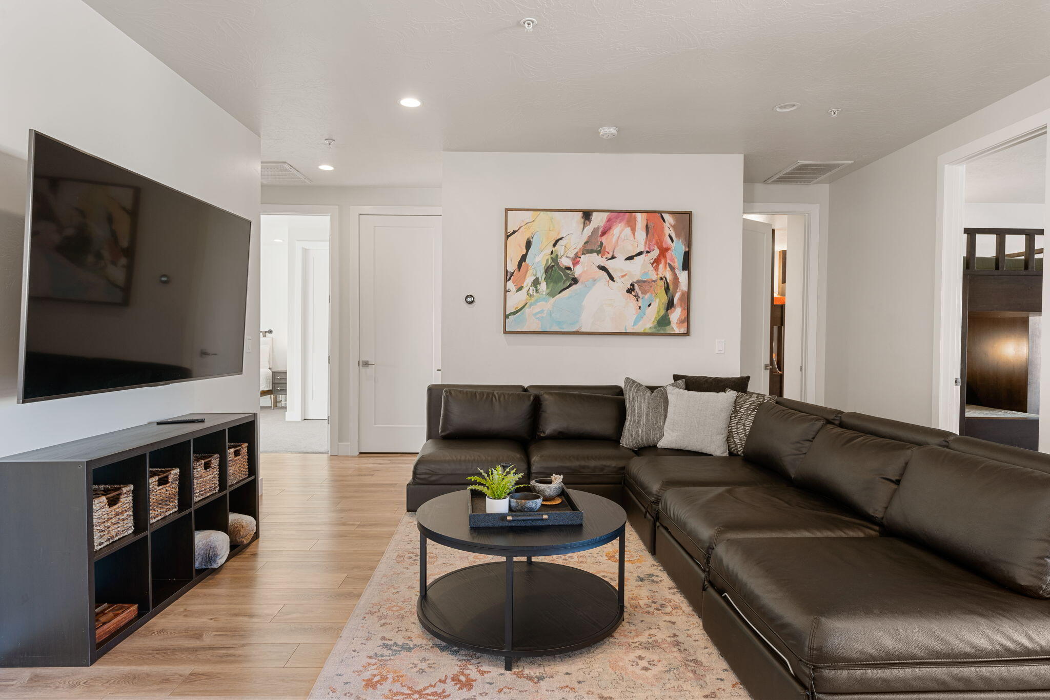 10 DIAGONAL CONDOS - Residential
