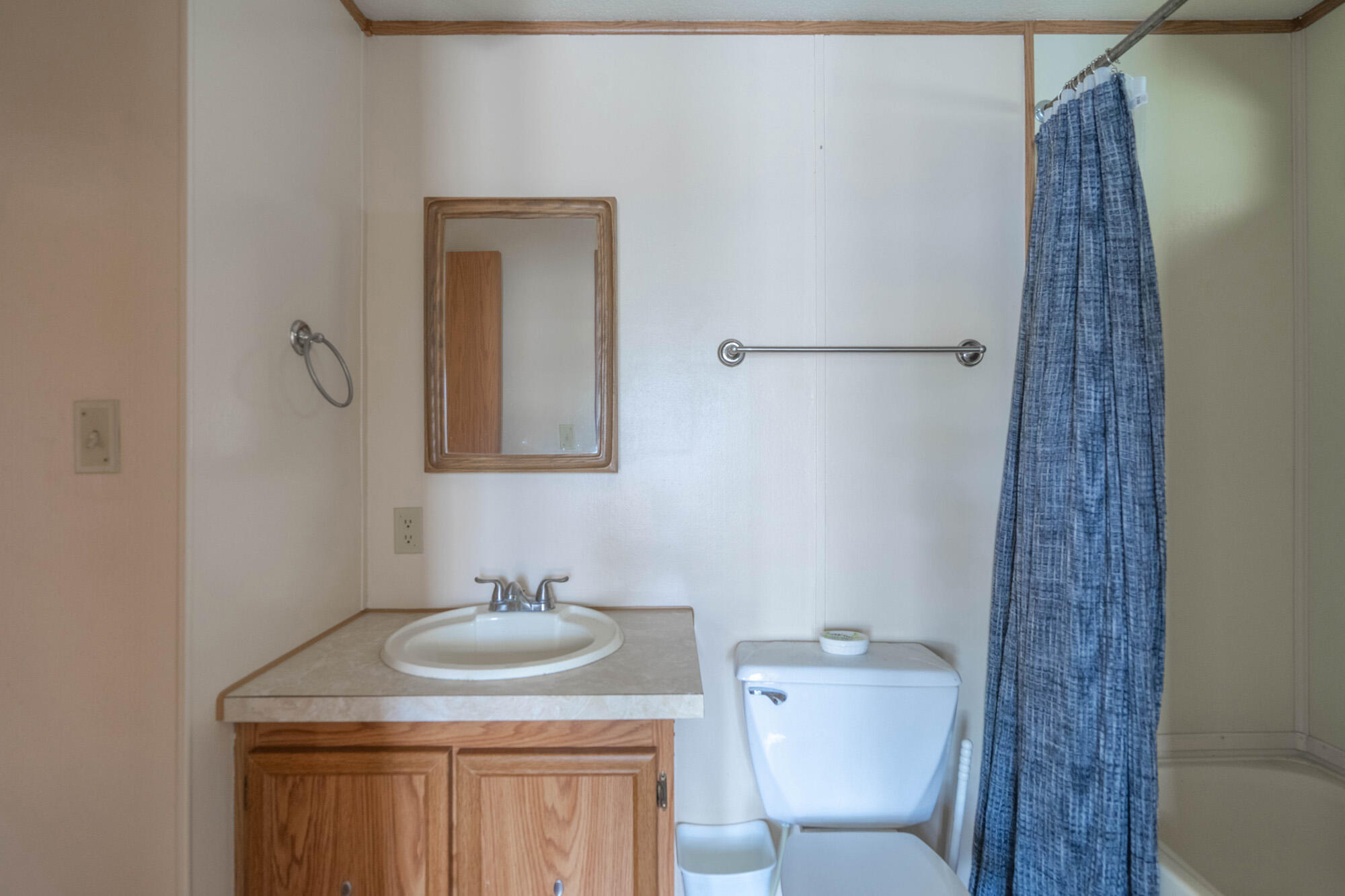 LAVA BLUFF MOBILE HOME PARK - Residential