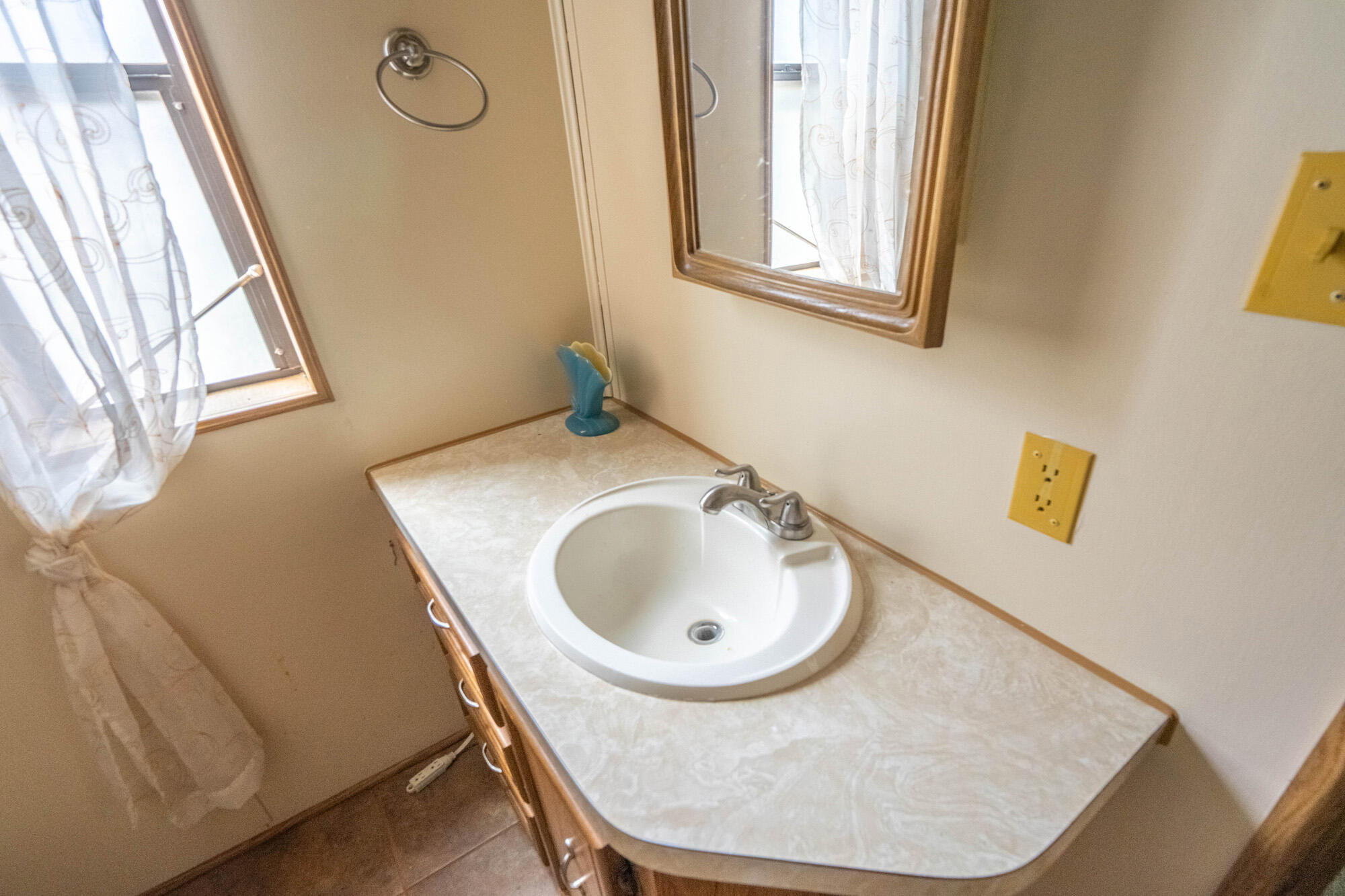 LAVA BLUFF MOBILE HOME PARK - Residential