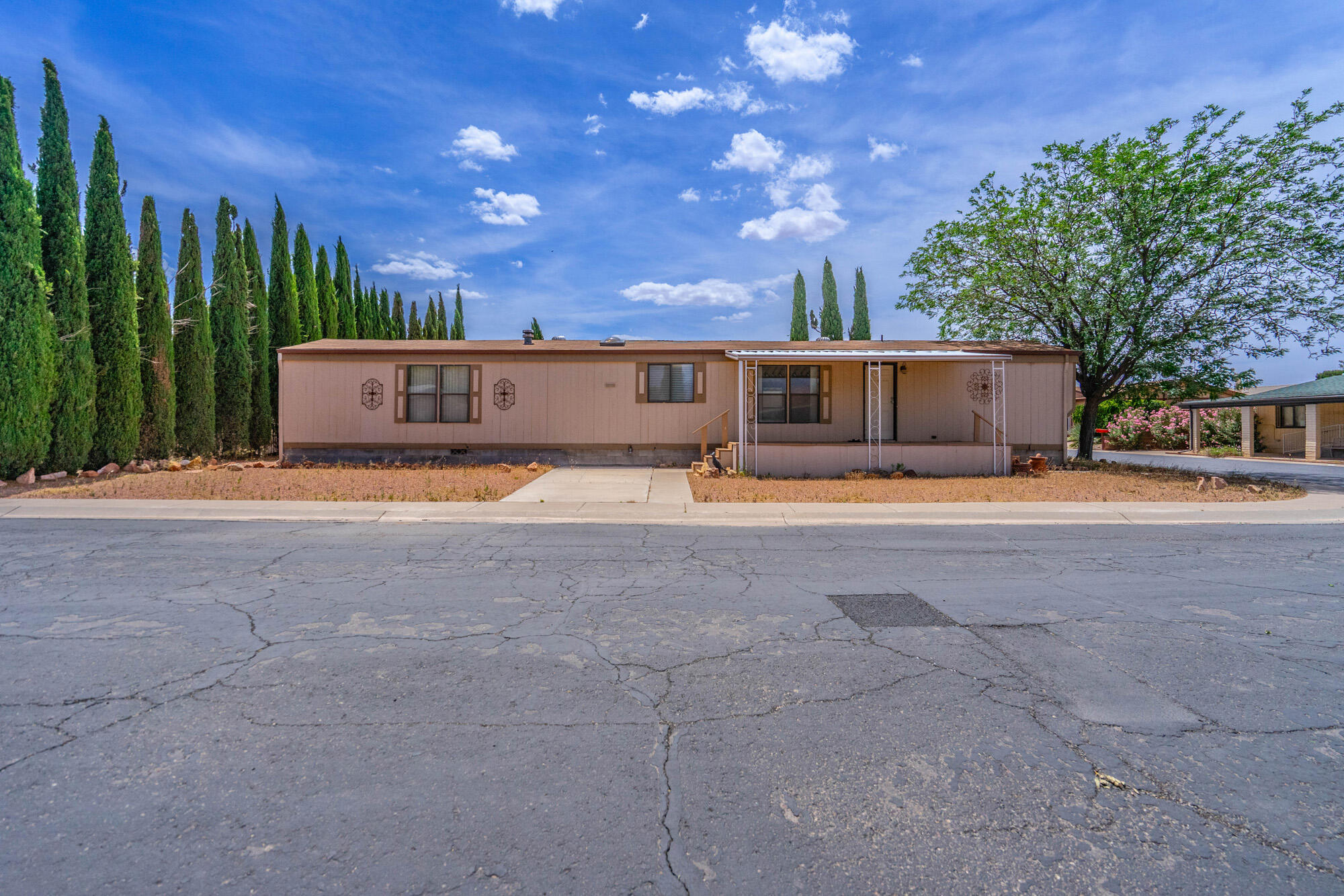 LAVA BLUFF MOBILE HOME PARK - Residential