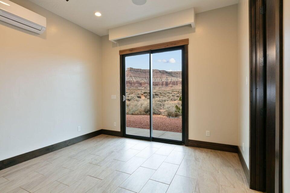 VIRGIN ACRES - Residential
