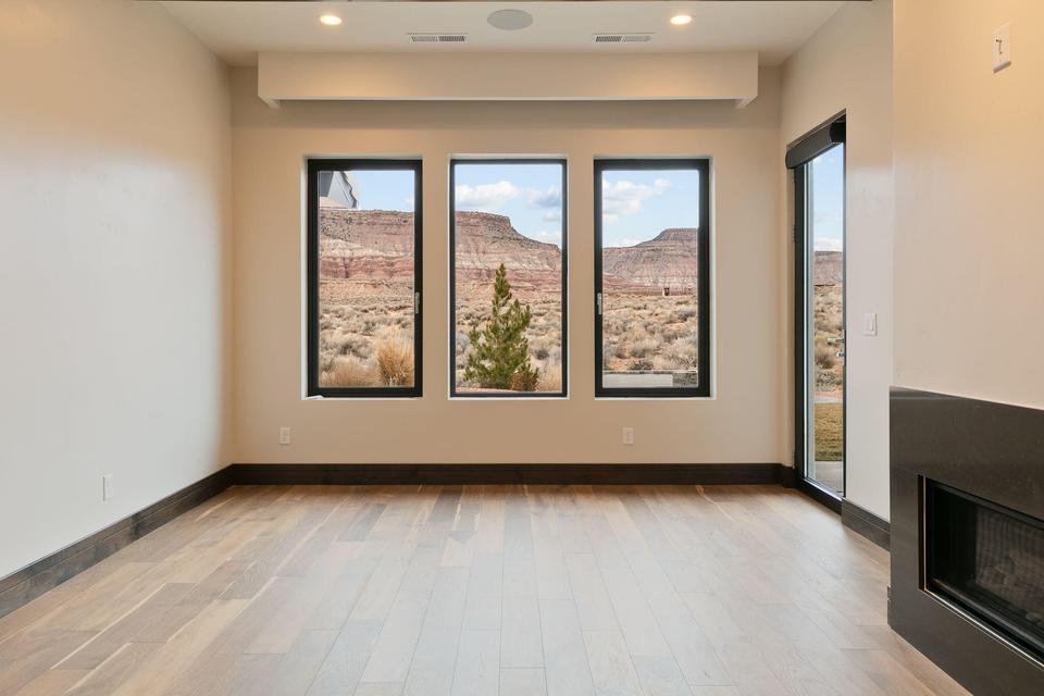 VIRGIN ACRES - Residential