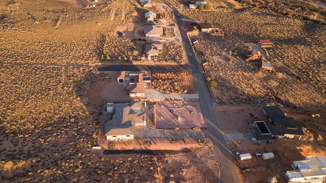 VIRGIN ACRES - Residential