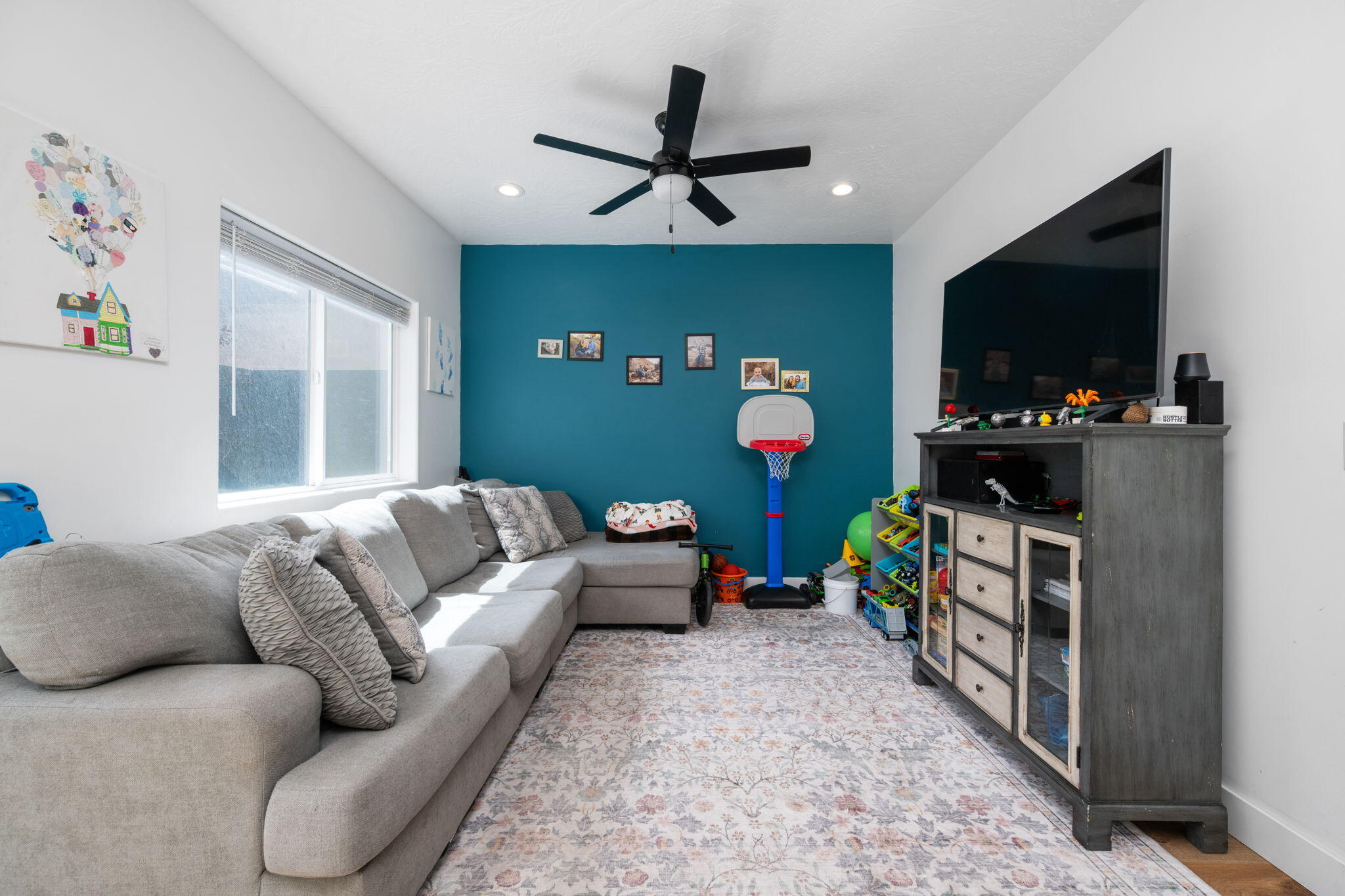 SPANISH TOWNHOMES - Residential
