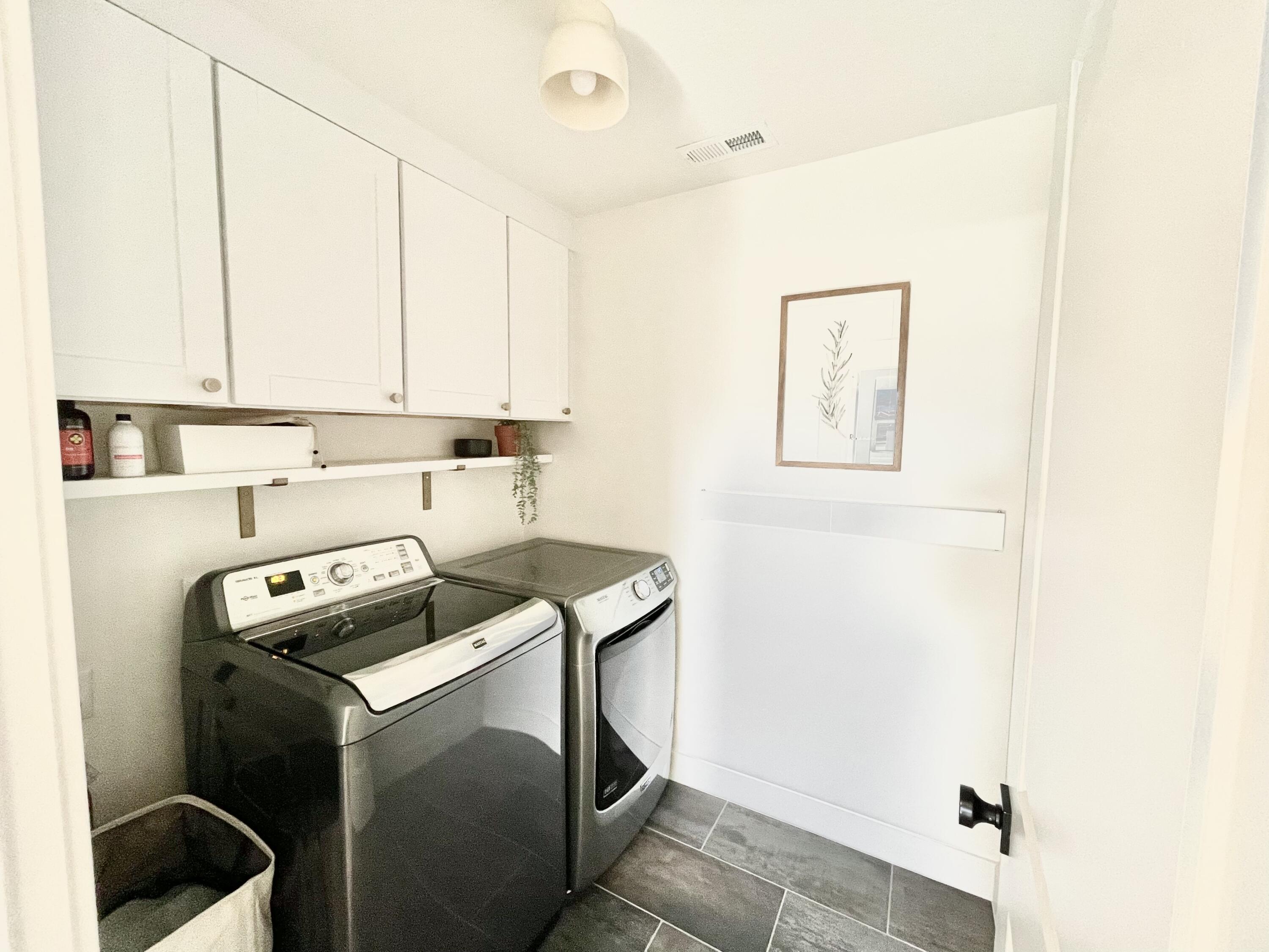 AUBURN HILLS - Residential