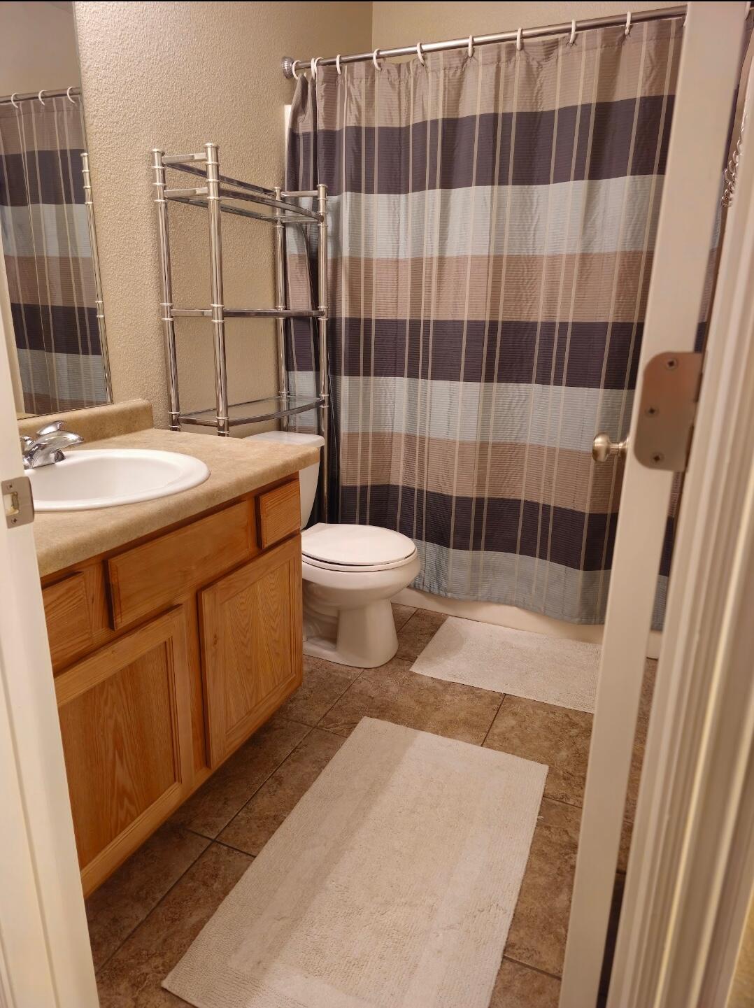 HIDDEN VALLEY TOWN HOMES - Residential
