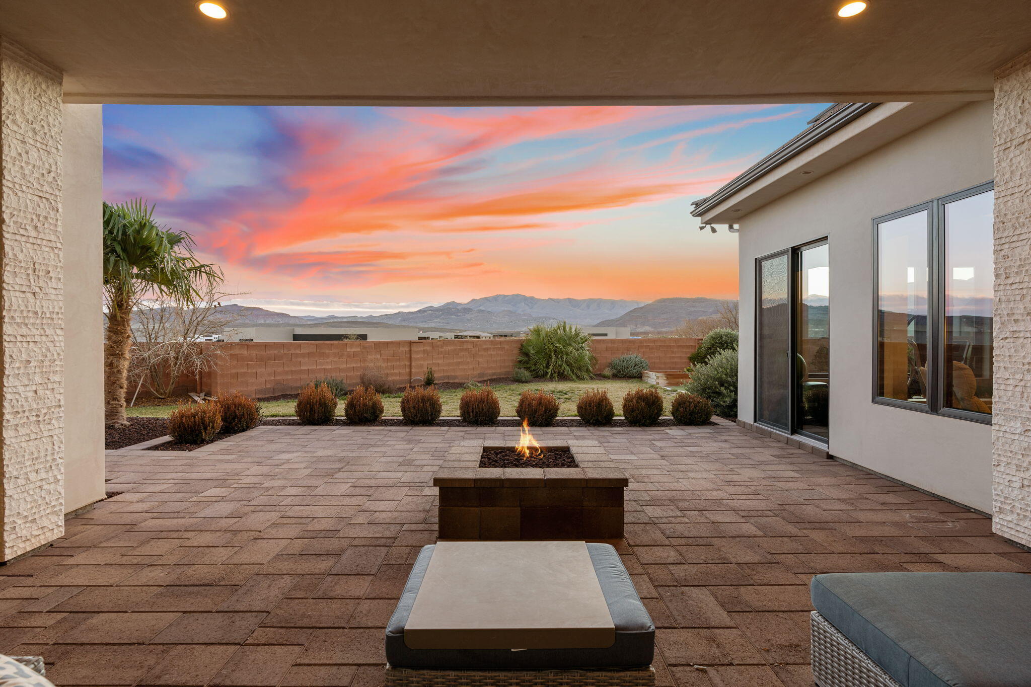 TENAYA SANDS - Residential