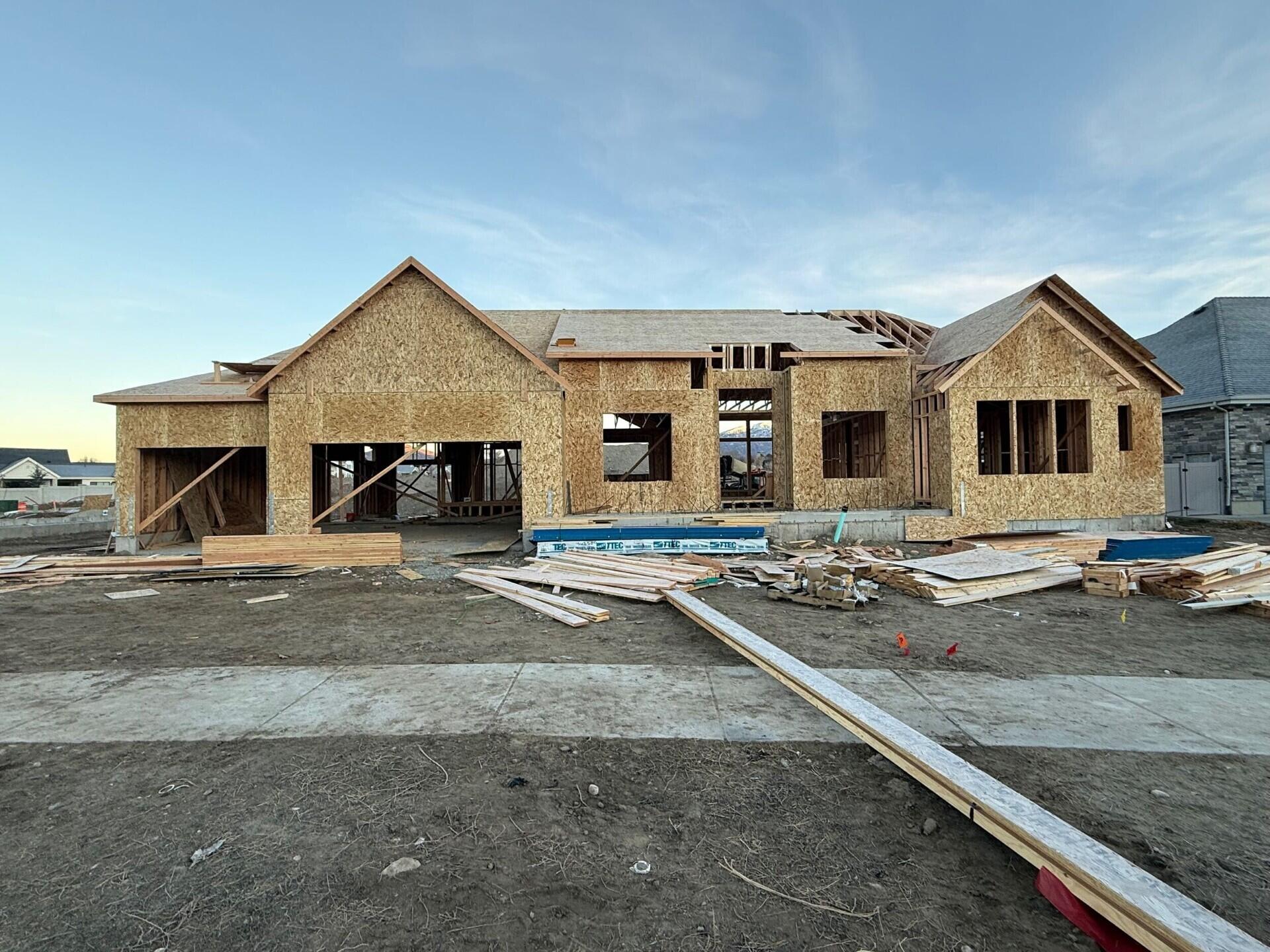 Build your dream home from the ground up. This full custom new build offers 5,039 sq ft on a .31-acre lot, giving you the freedom to choose every finish, layout, and detail. No compromises—just a home designed entirely around your lifestyle. New, custom, and built exactly the way you want it.