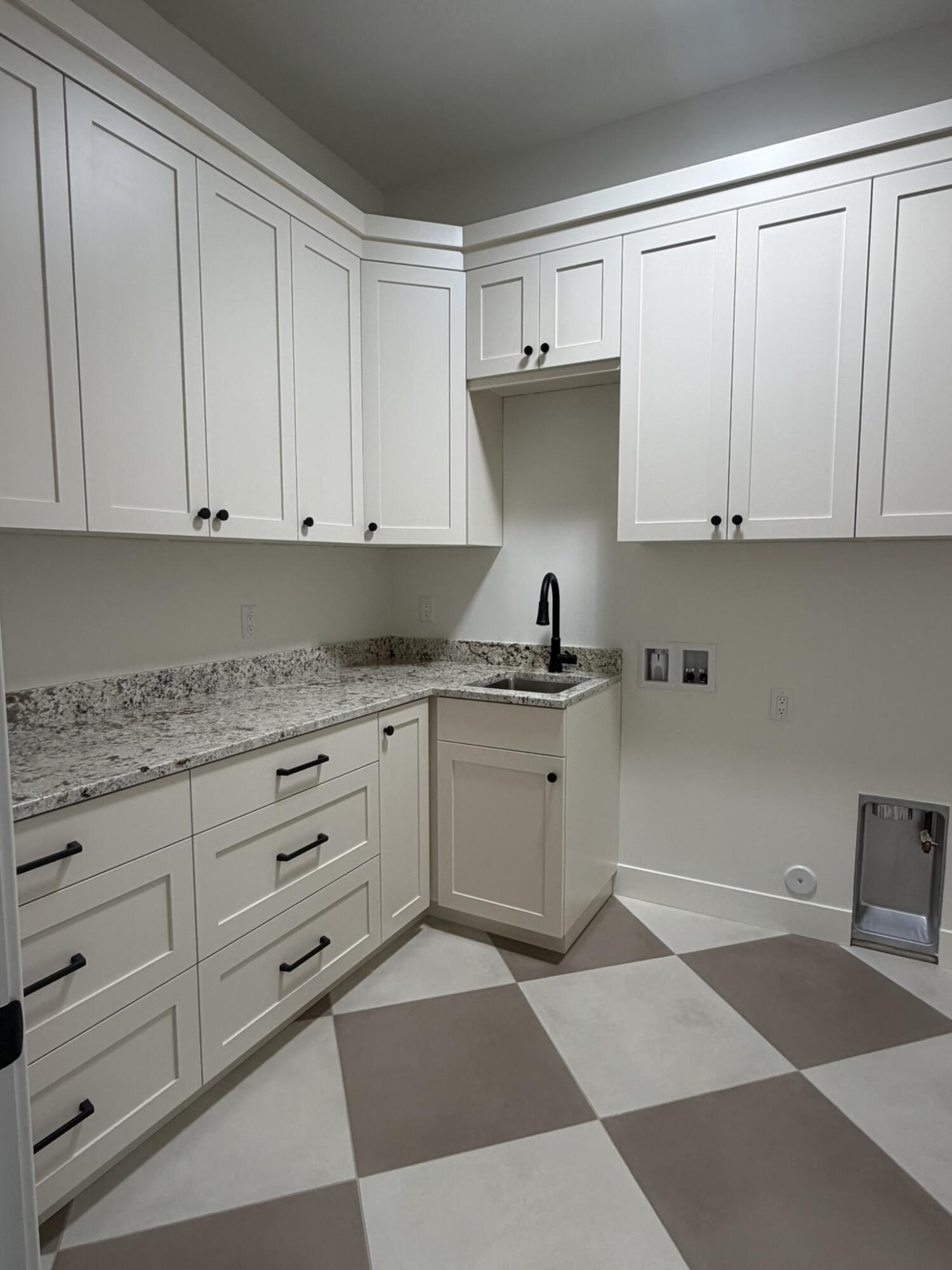 TENAYA SANDS - Residential