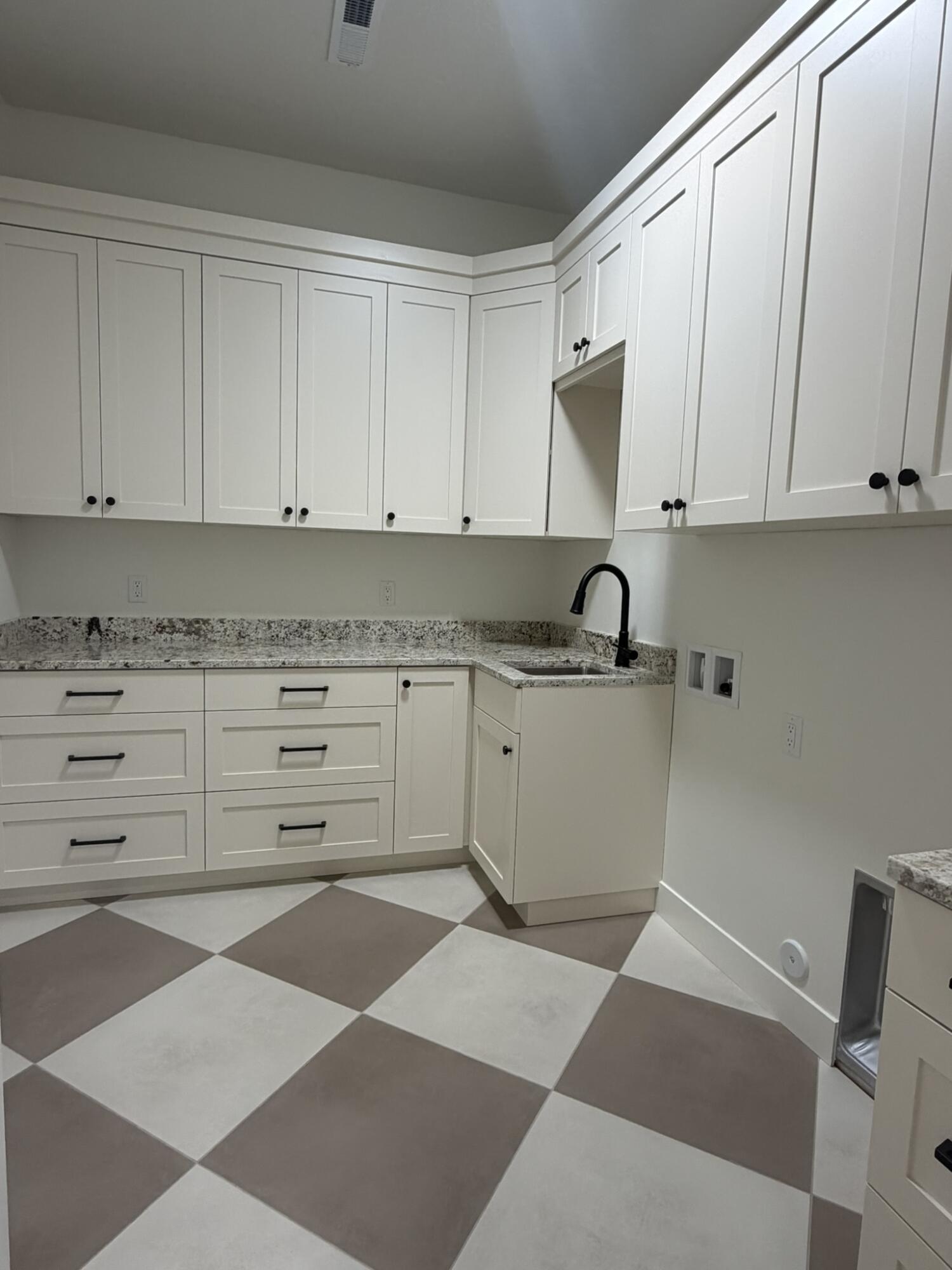 TENAYA SANDS - Residential