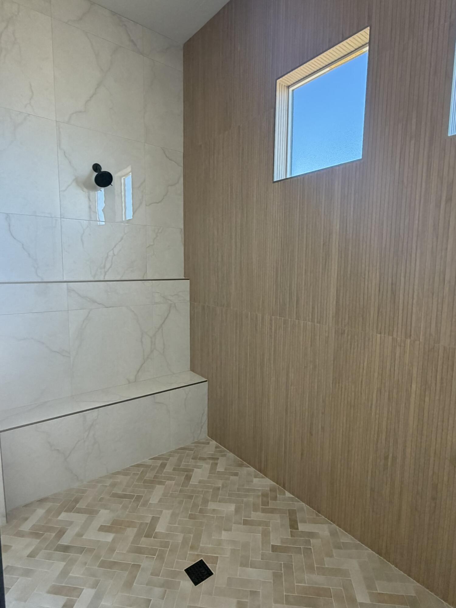 TENAYA SANDS - Residential