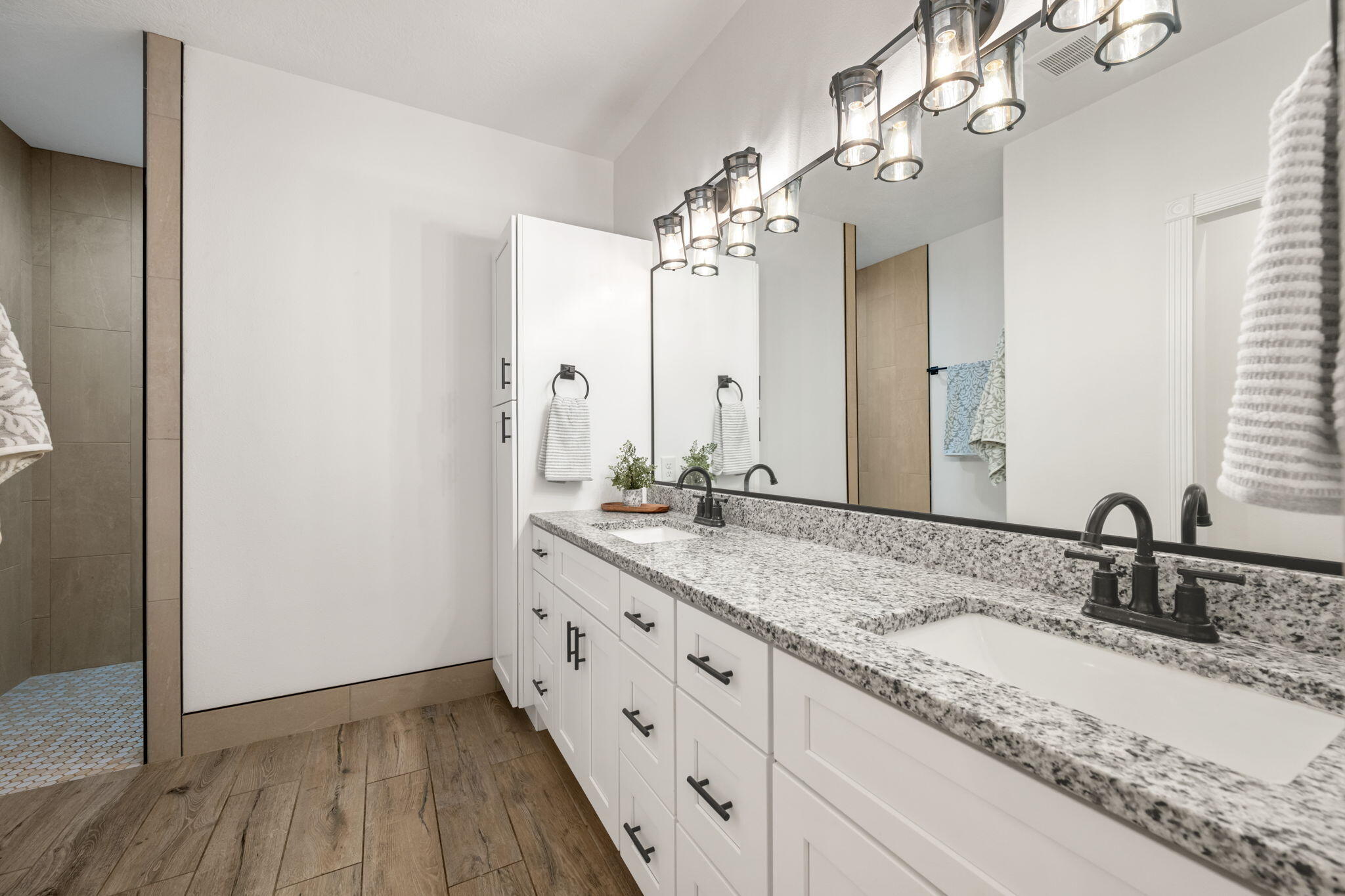 COX LANDING - Residential
