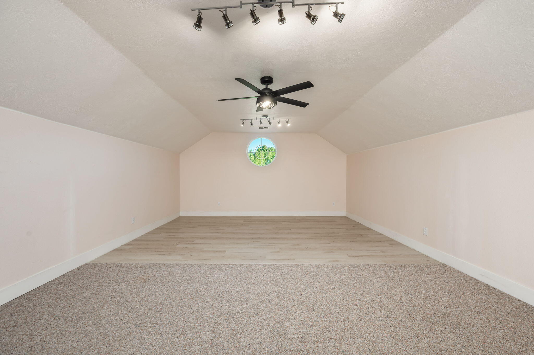 COX LANDING - Residential