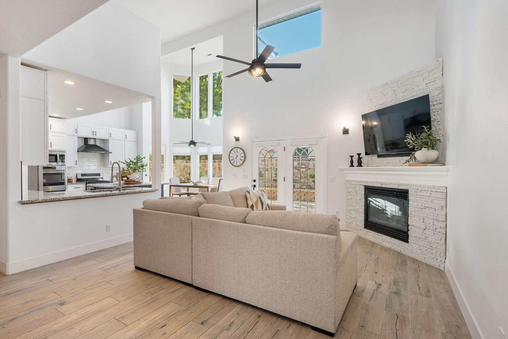 COX LANDING - Residential