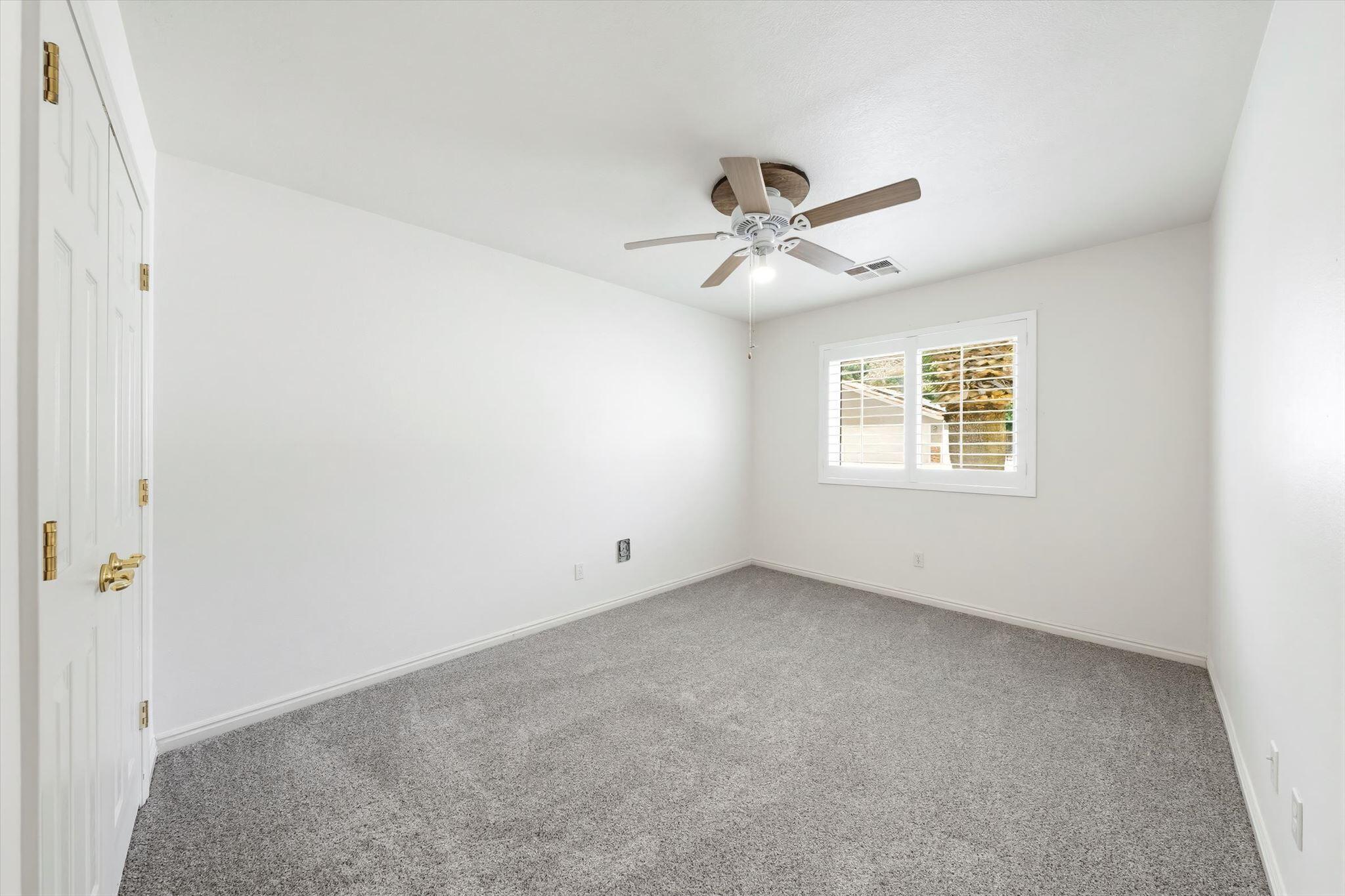 SHADOW CANYON - Residential