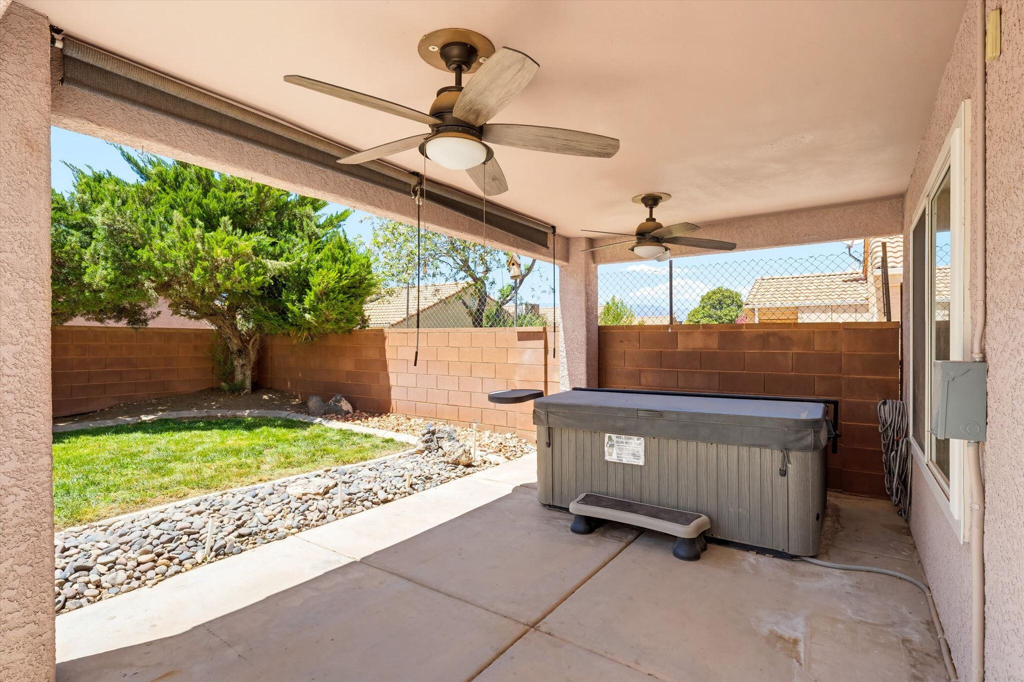 SHADOW CANYON - Residential