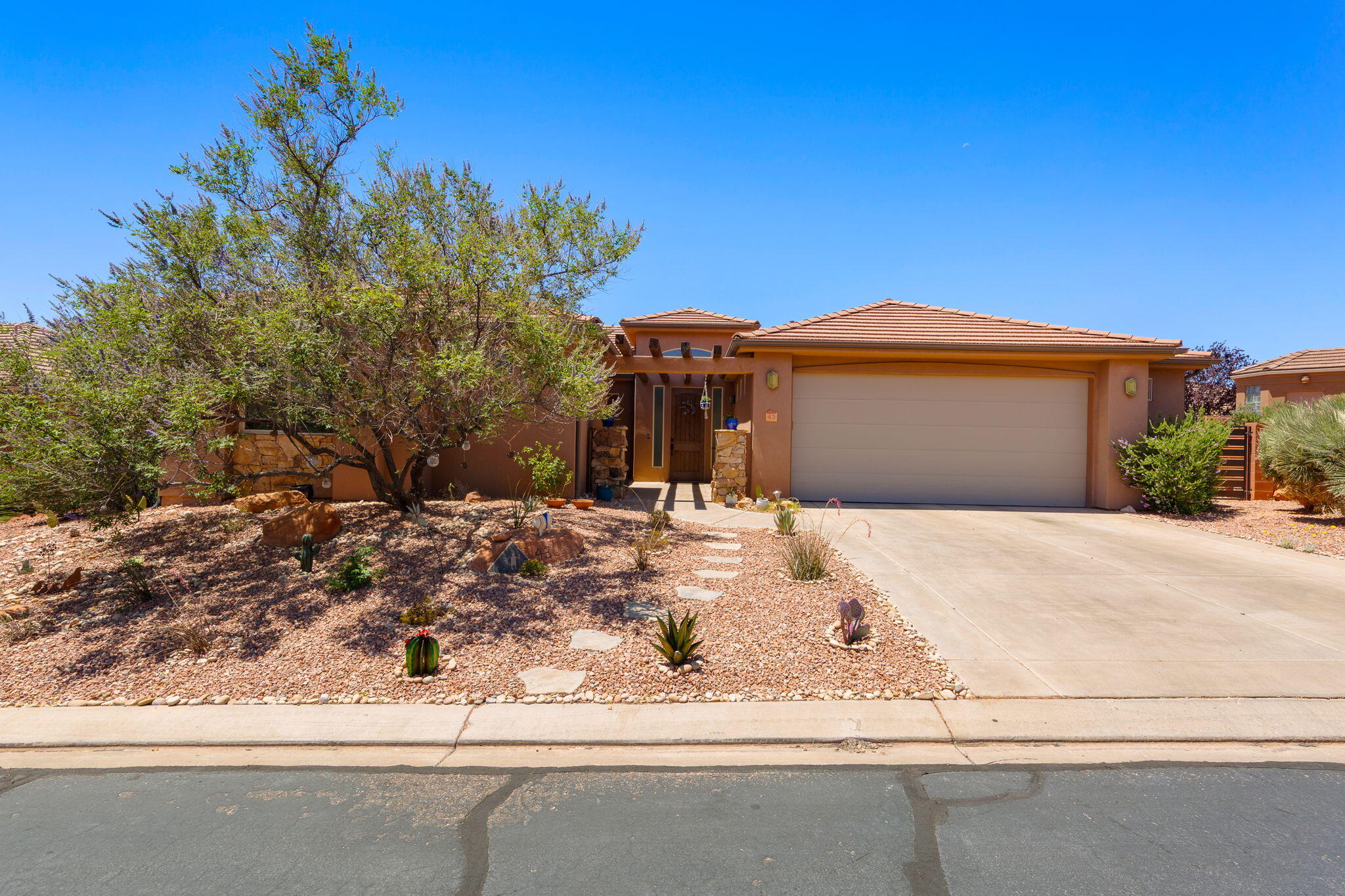 COPPER CANYON - Residential