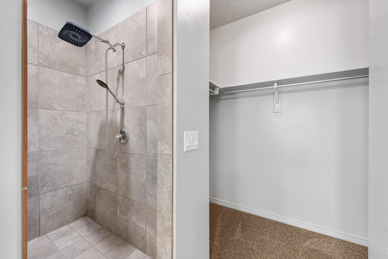 ROYAL PINE ESTATES - Residential