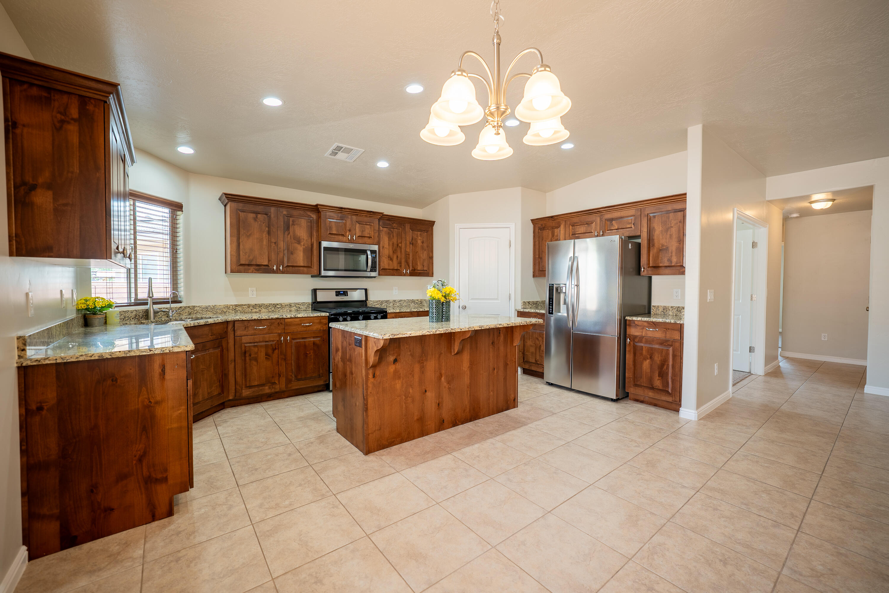 PEREGRINE POINTE - Residential