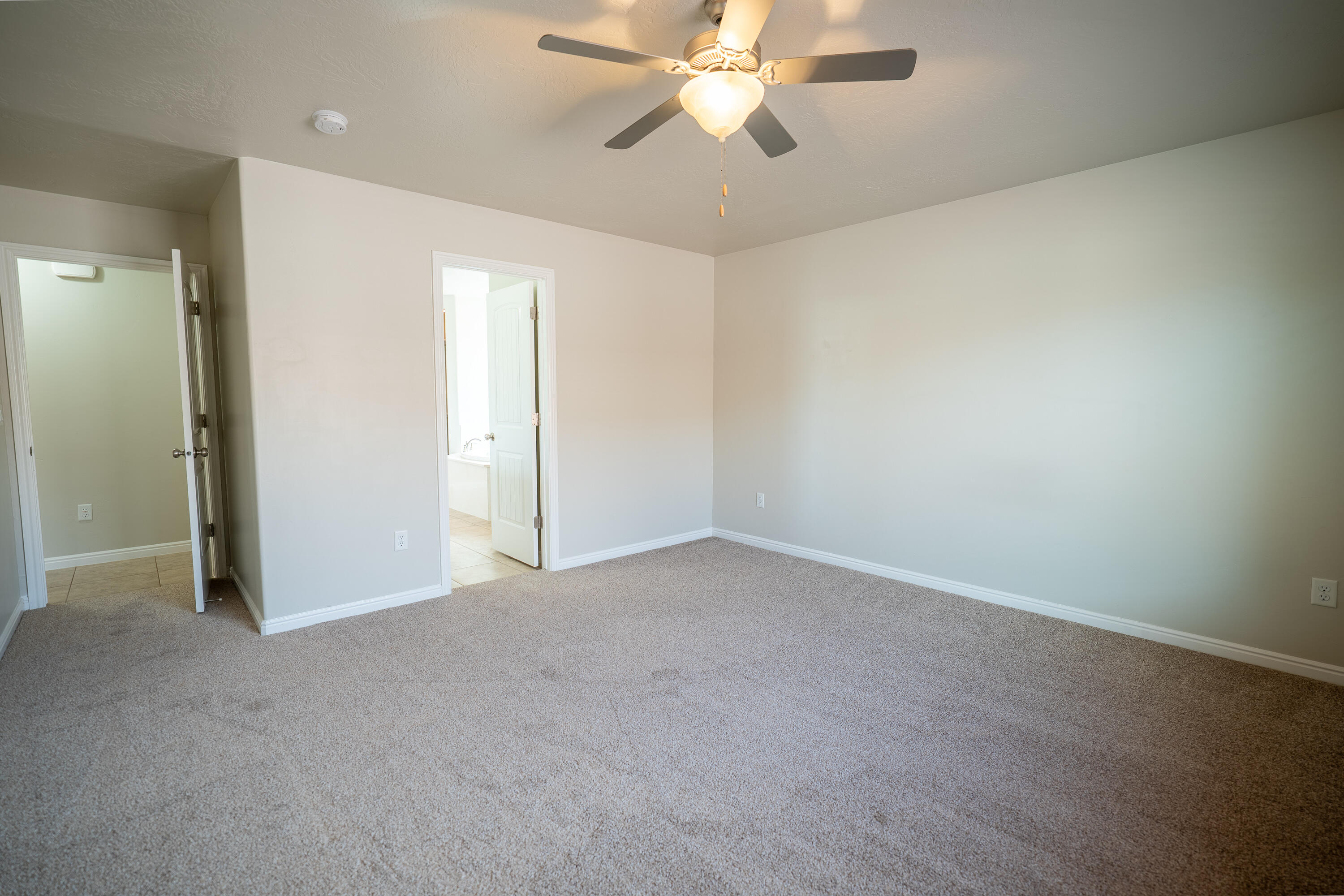 PEREGRINE POINTE - Residential