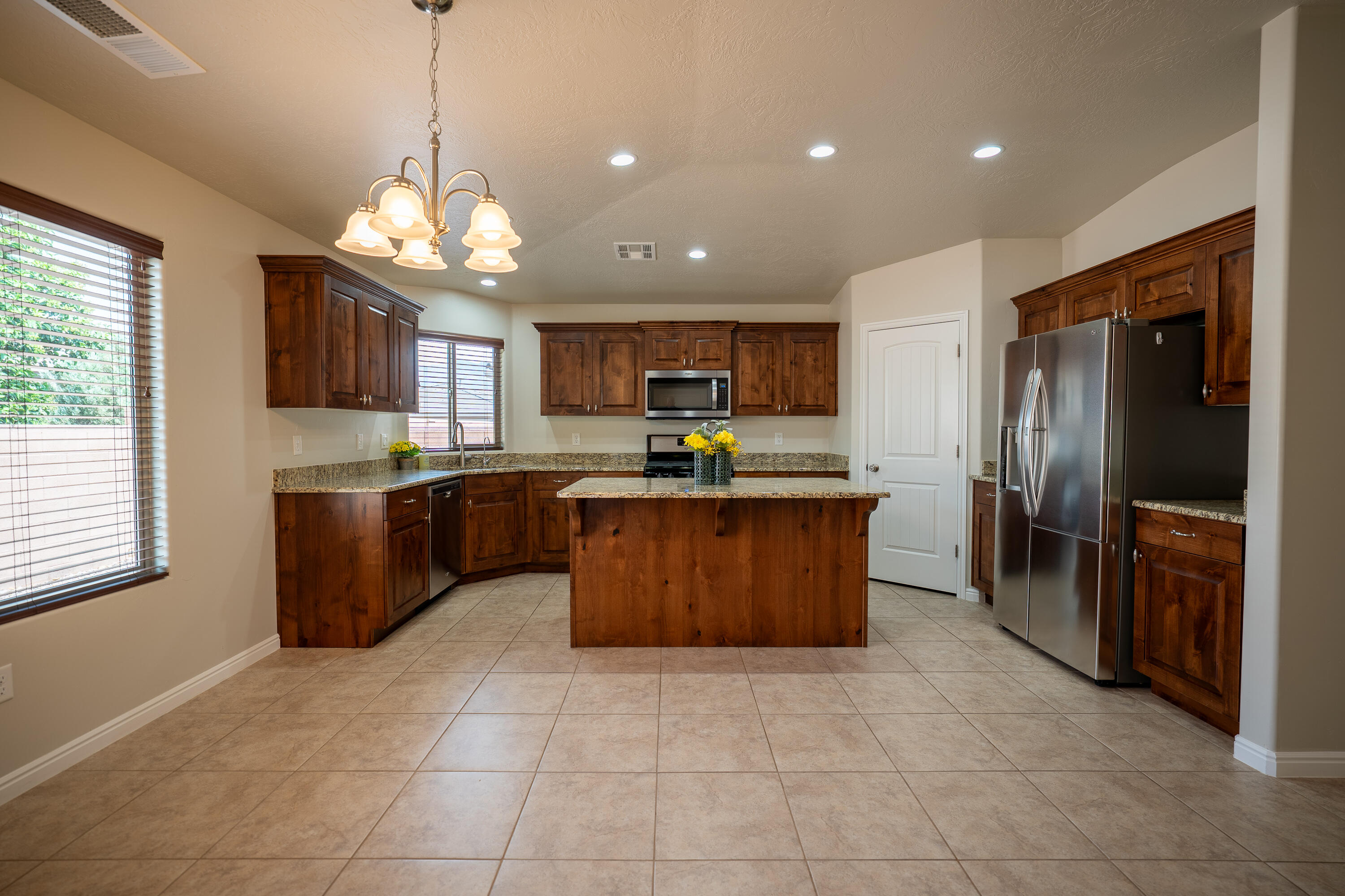 PEREGRINE POINTE - Residential