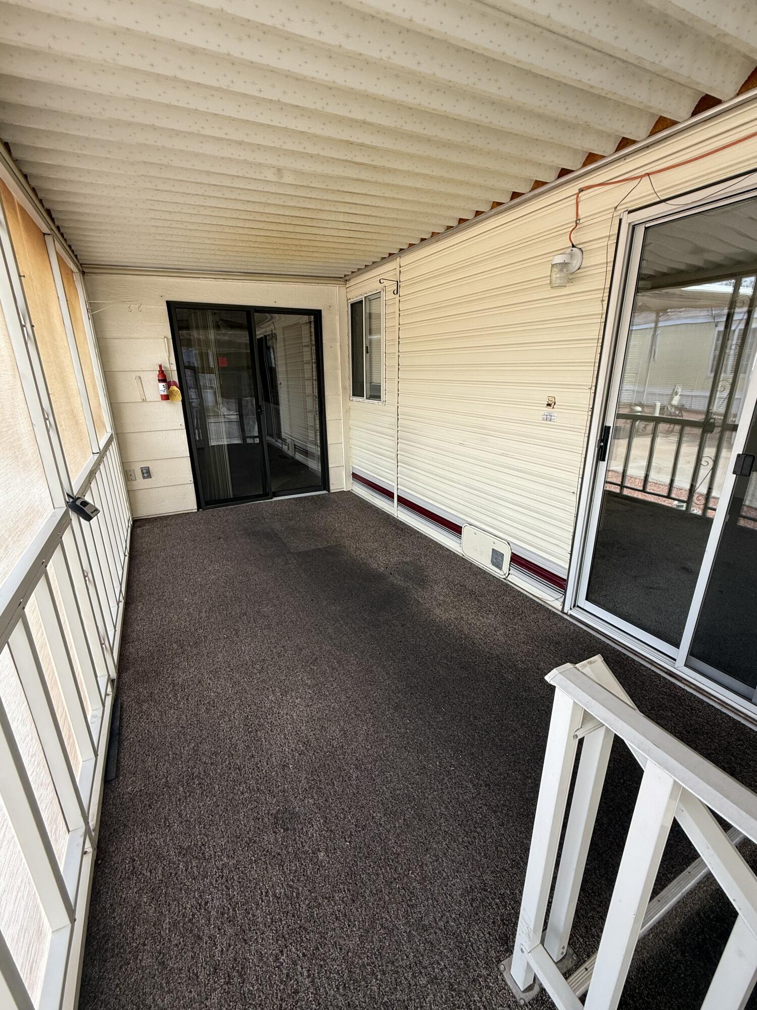TWIN LAKES RV PARK - Residential