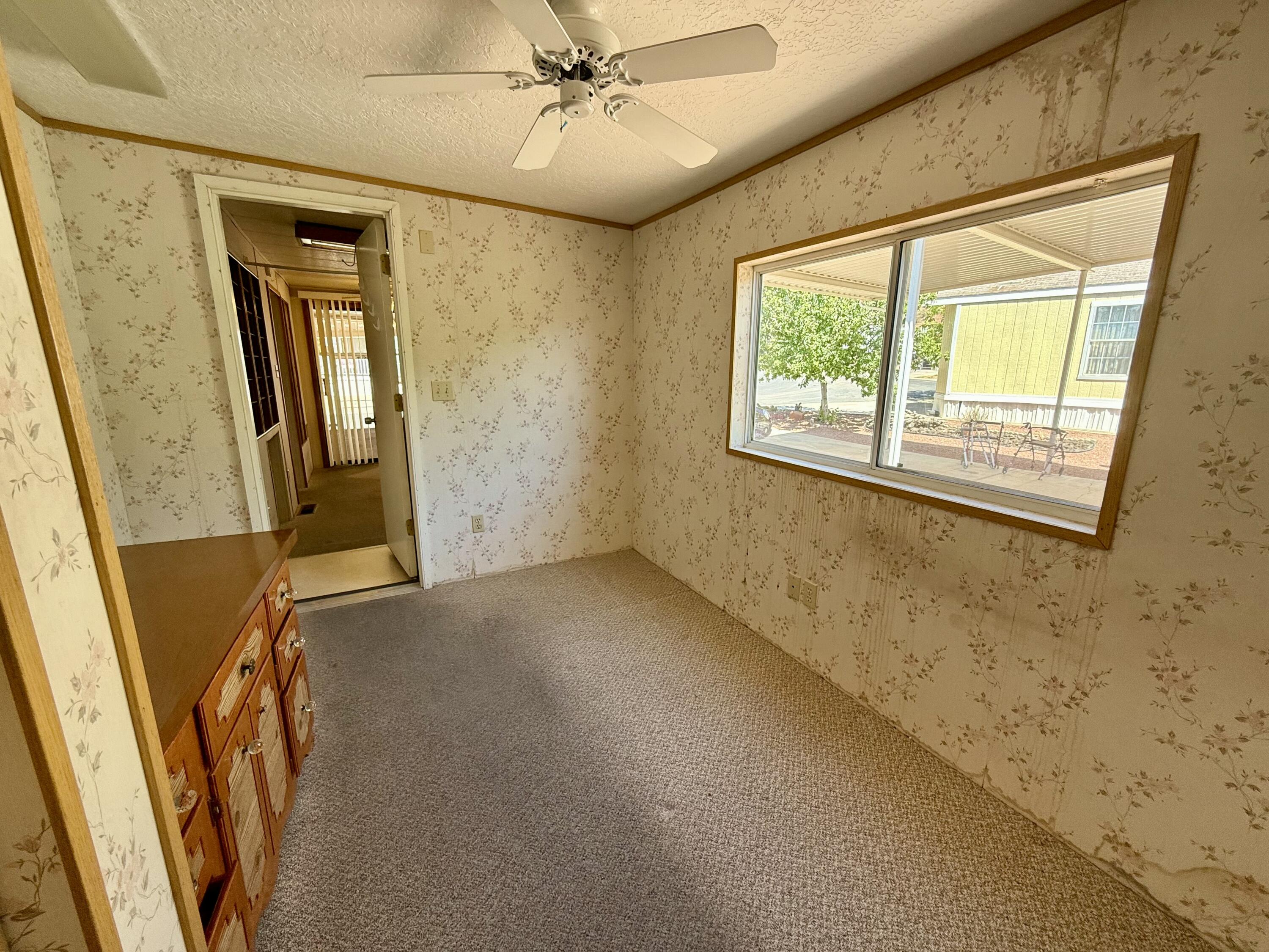 TWIN LAKES RV PARK - Residential