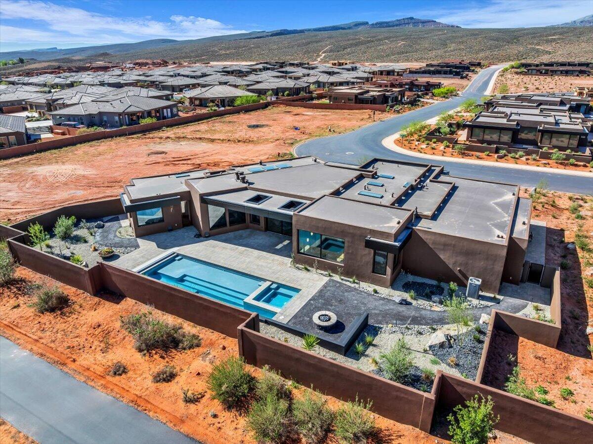 INDIGO TRAILS - Residential