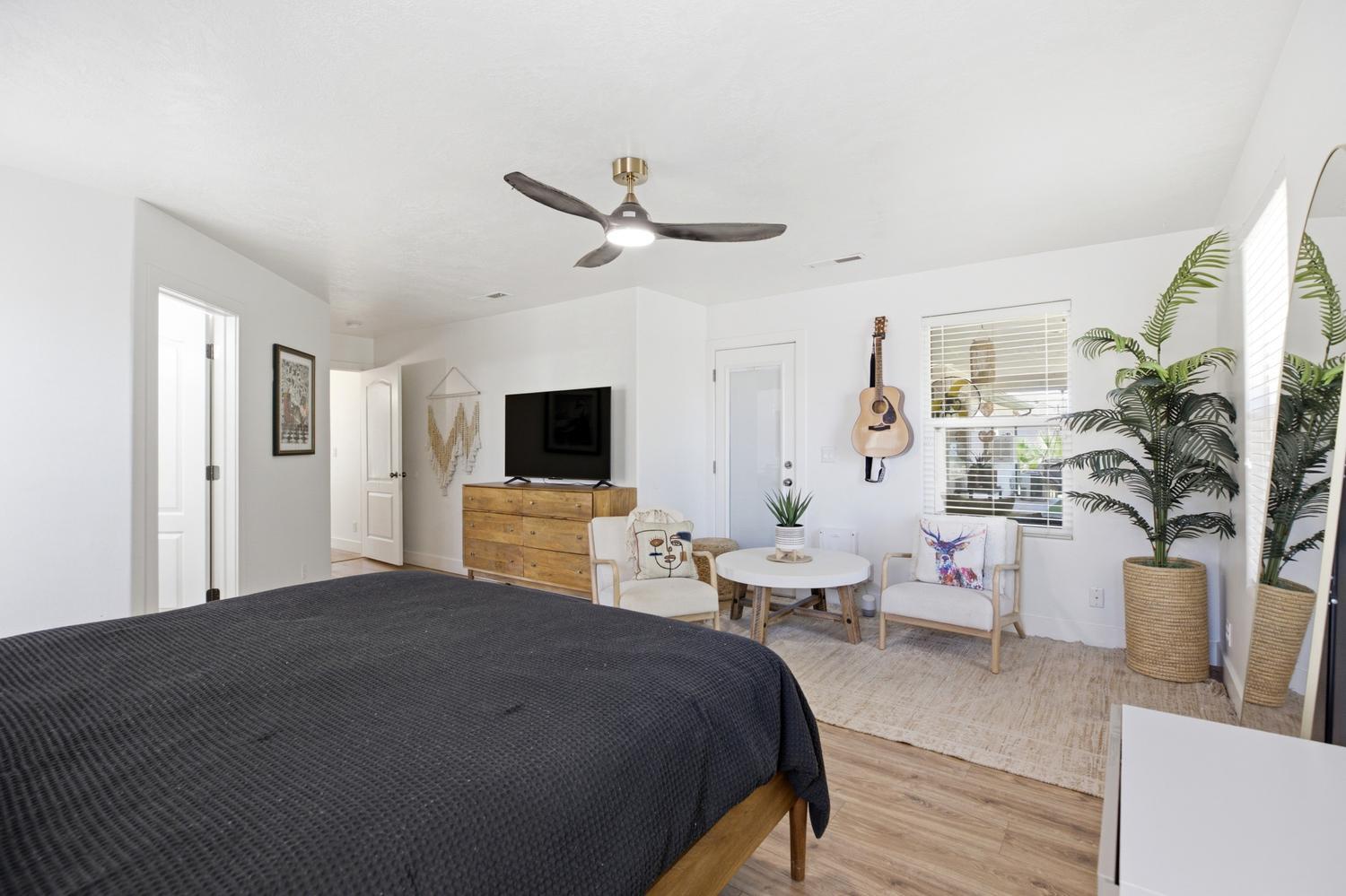 INDIAN SPRINGS - Residential